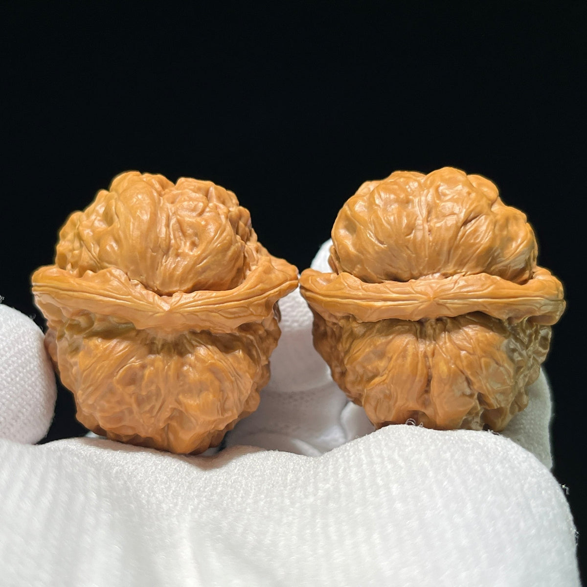 The Rare Triangle "Toad Head" Collector's Pair | 37.0mm x 37.0mm | W-804 - ThePatinaProject