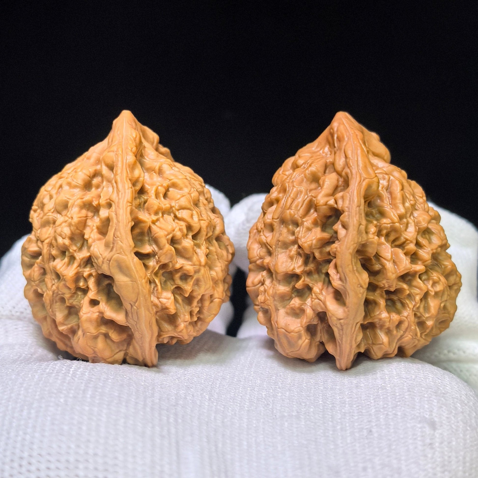 The Royal "Official's Hat Seated Buddha" Guanmao Zuofo Pocket Masterpiece | 42.0mm x 38.0mm | GMZF-401E - ThePatinaProject