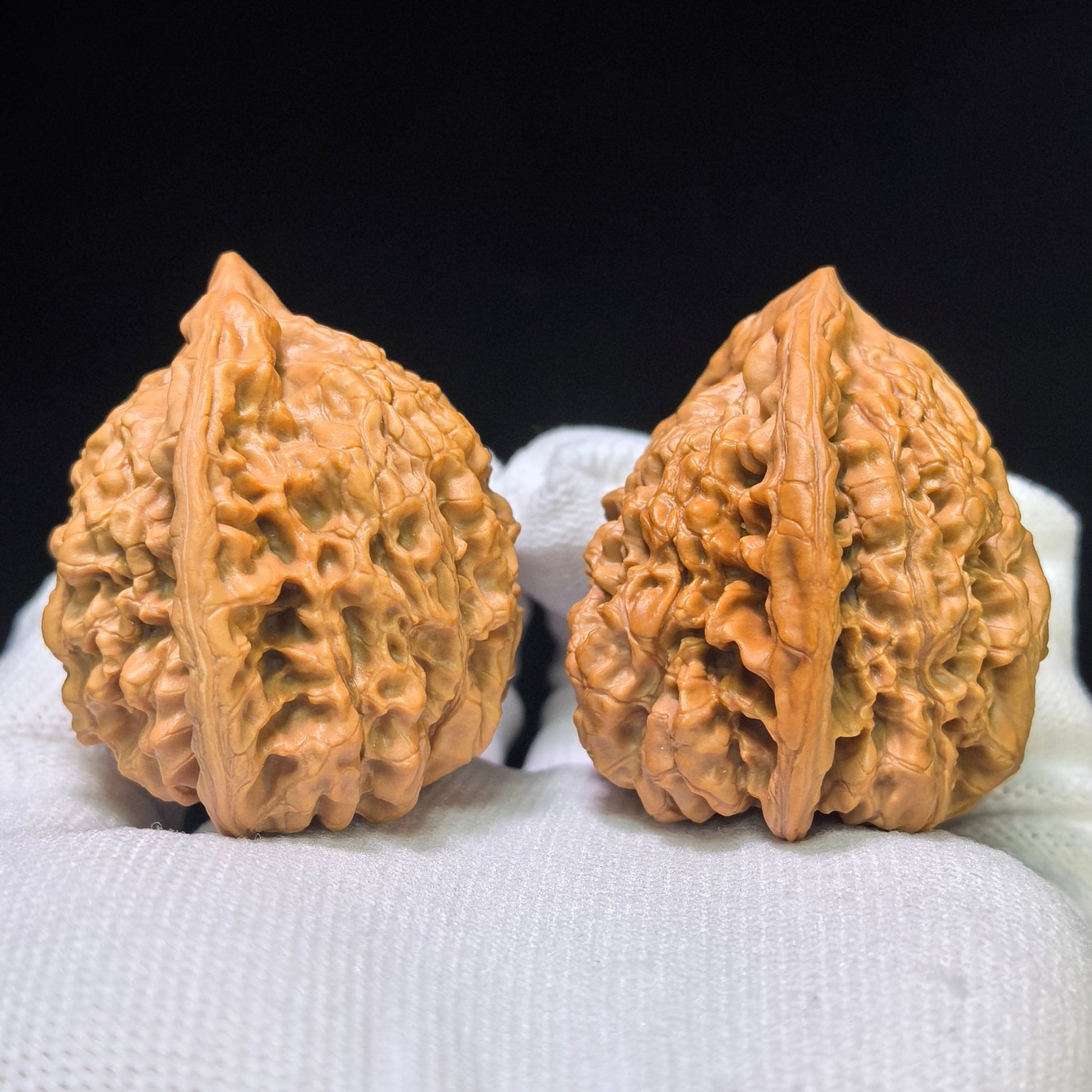 The Royal "Official's Hat Seated Buddha" Guanmao Zuofo Pocket Masterpiece | 42.0mm x 38.0mm | GMZF-401E - ThePatinaProject