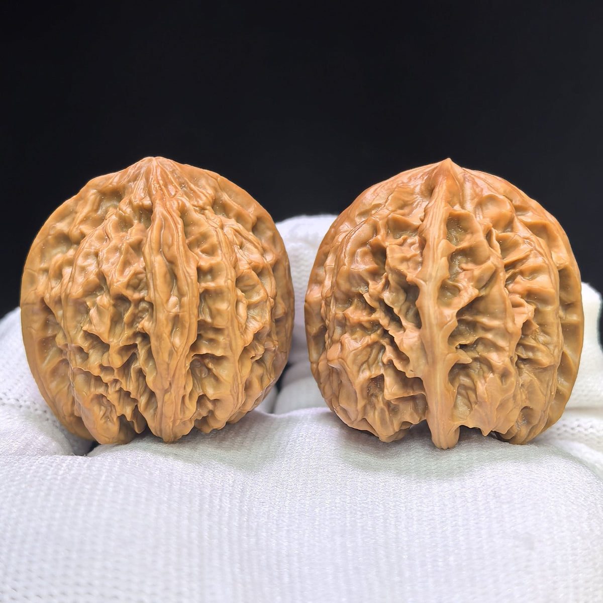 The Rugged "Wild Bull Three-Ribbed Ding" Yeniu Sanleng Ding High-Pile Masterpiece | 38.0mm x 40.0mm | YNSN-401E - ThePatinaProject