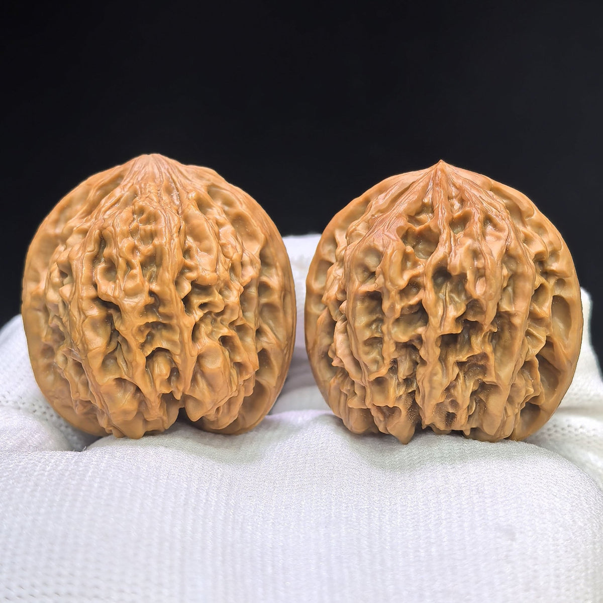 The Rugged "Wild Bull Three-Ribbed Ding" Yeniu Sanleng Ding High-Pile Masterpiece | 38.0mm x 40.0mm | YNSN-401E - ThePatinaProject