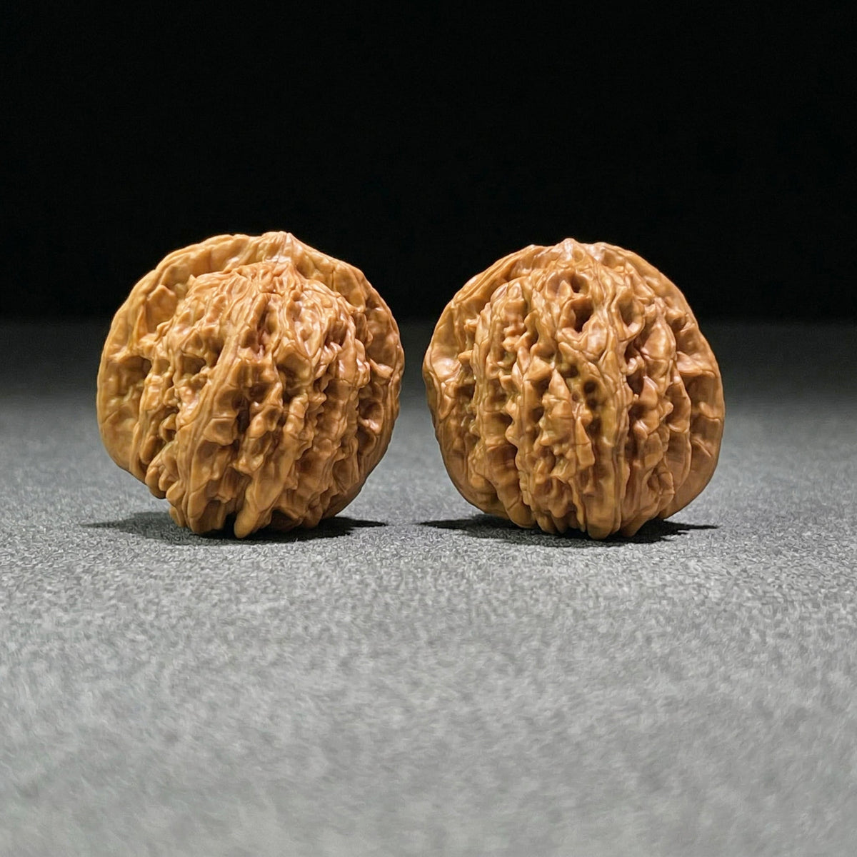 The "Si Zuo Lou" Lion's Head Perfectly Balanced 1:1 Pair | 40.0mm x 40.0mm | SZL-603 - ThePatinaProject
