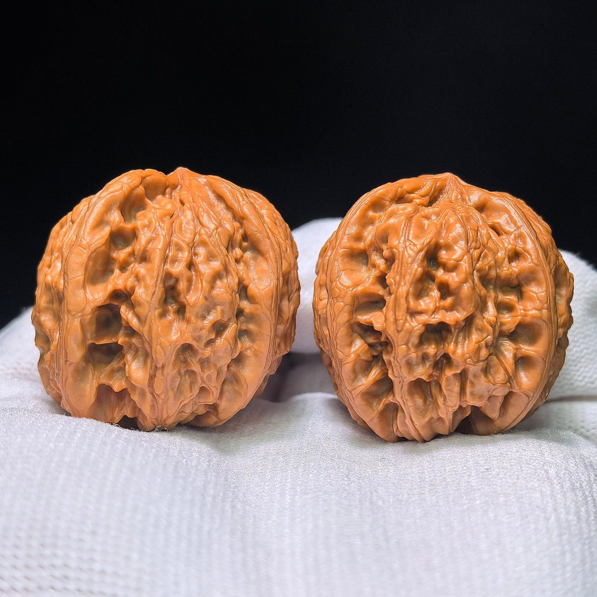 The Spectacular "Rain Flower Stone" Three-Ridge Yuhashan Masterpiece | 37.0mm x 37.0mm | YHSSN-1403E - ThePatinaProject
