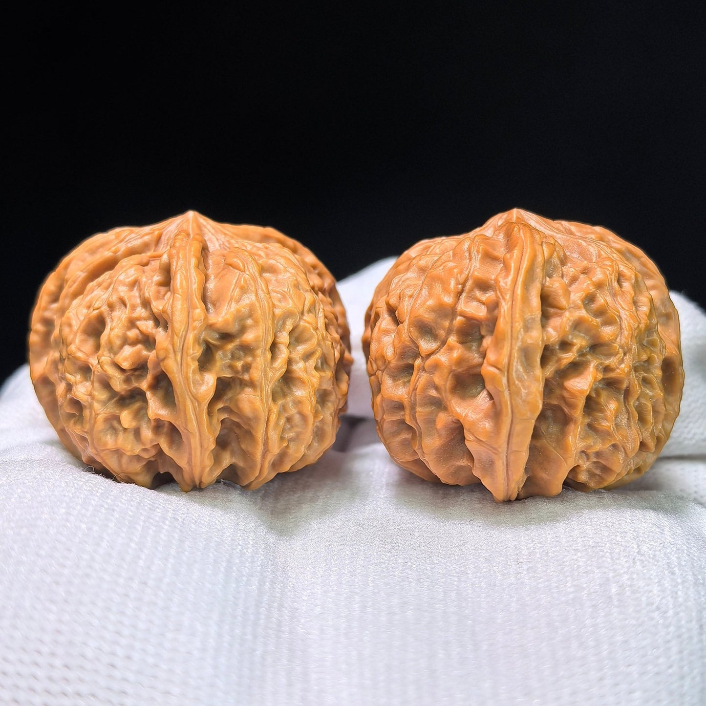 The Spectacular "Rain Flower Stone" Three-Ridge Yuhashan Masterpiece | 37.0mm x 38.0mm | YHSSN-1401E - ThePatinaProject