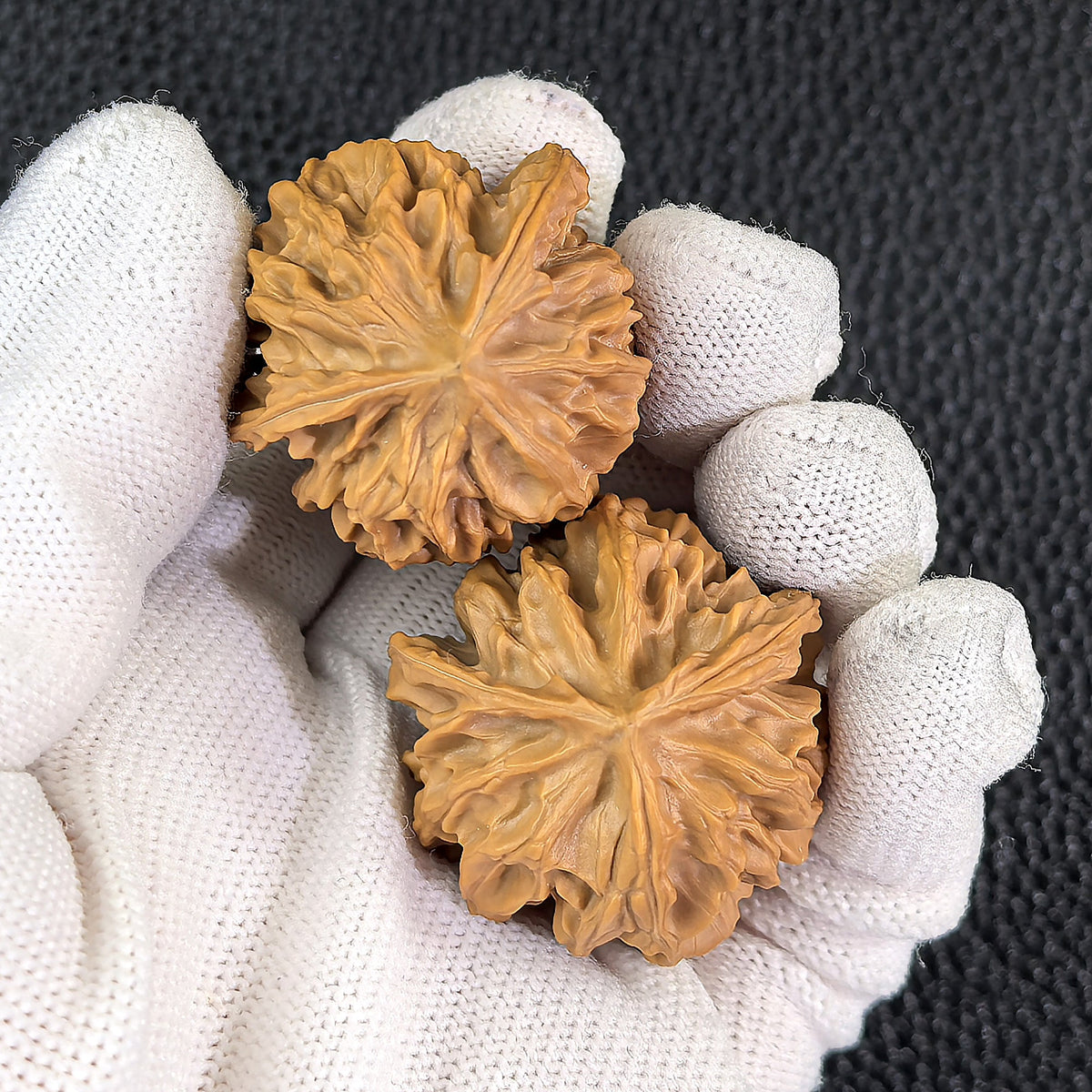 The "Three-Ridge Ben" (San Leng Ben) Pair | 33.0mm x 32.0mm | SNB-301 - ThePatinaProject
