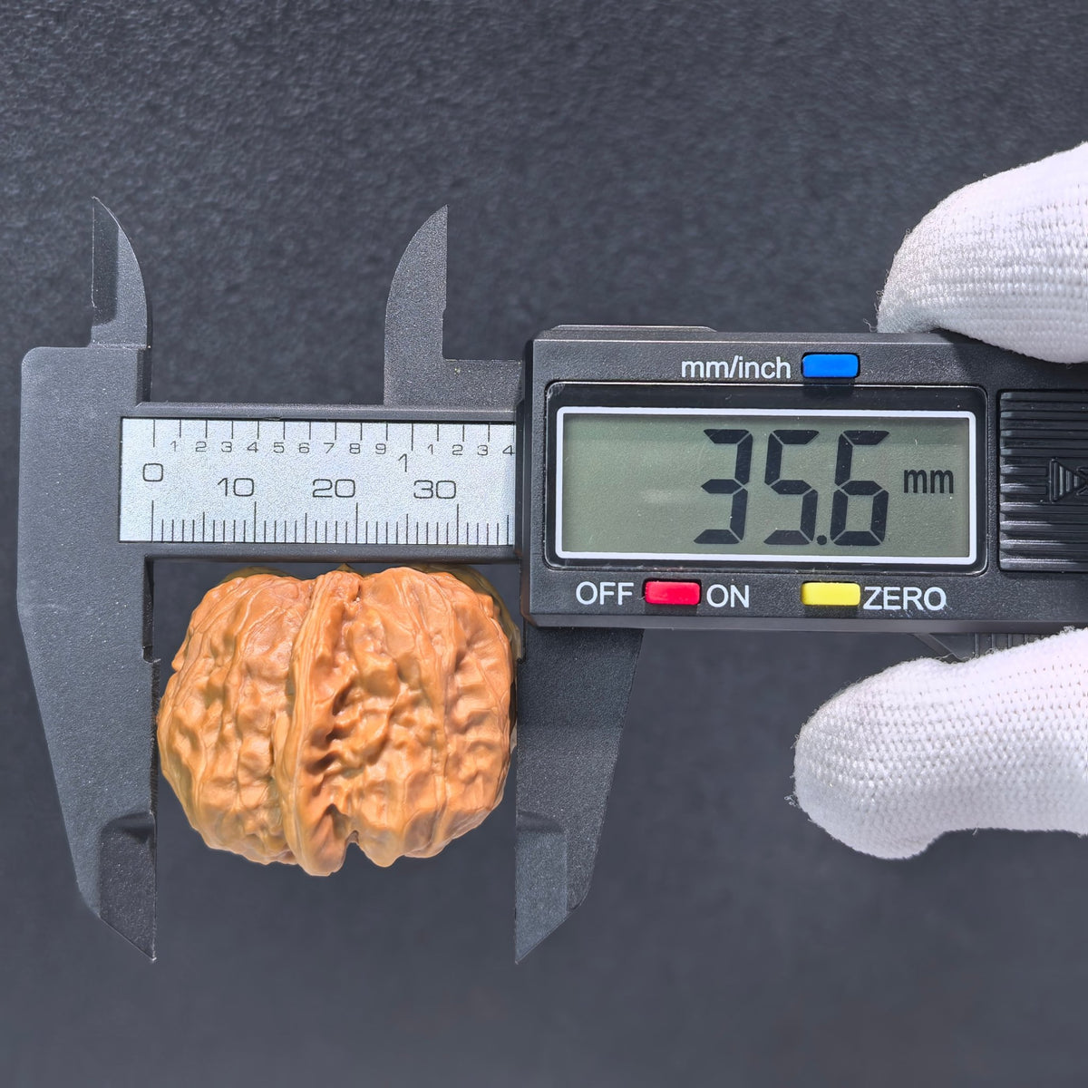 The "Toad Frog" (Ha Ma Wa) Pair | 36.0mm x 36.0mm | W-513 - ThePatinaProject