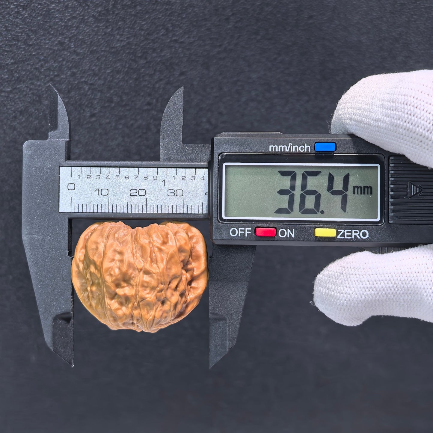 The "Toad Frog" (Ha Ma Wa) Pair | 36.0mm x 36.0mm | W-513 - ThePatinaProject