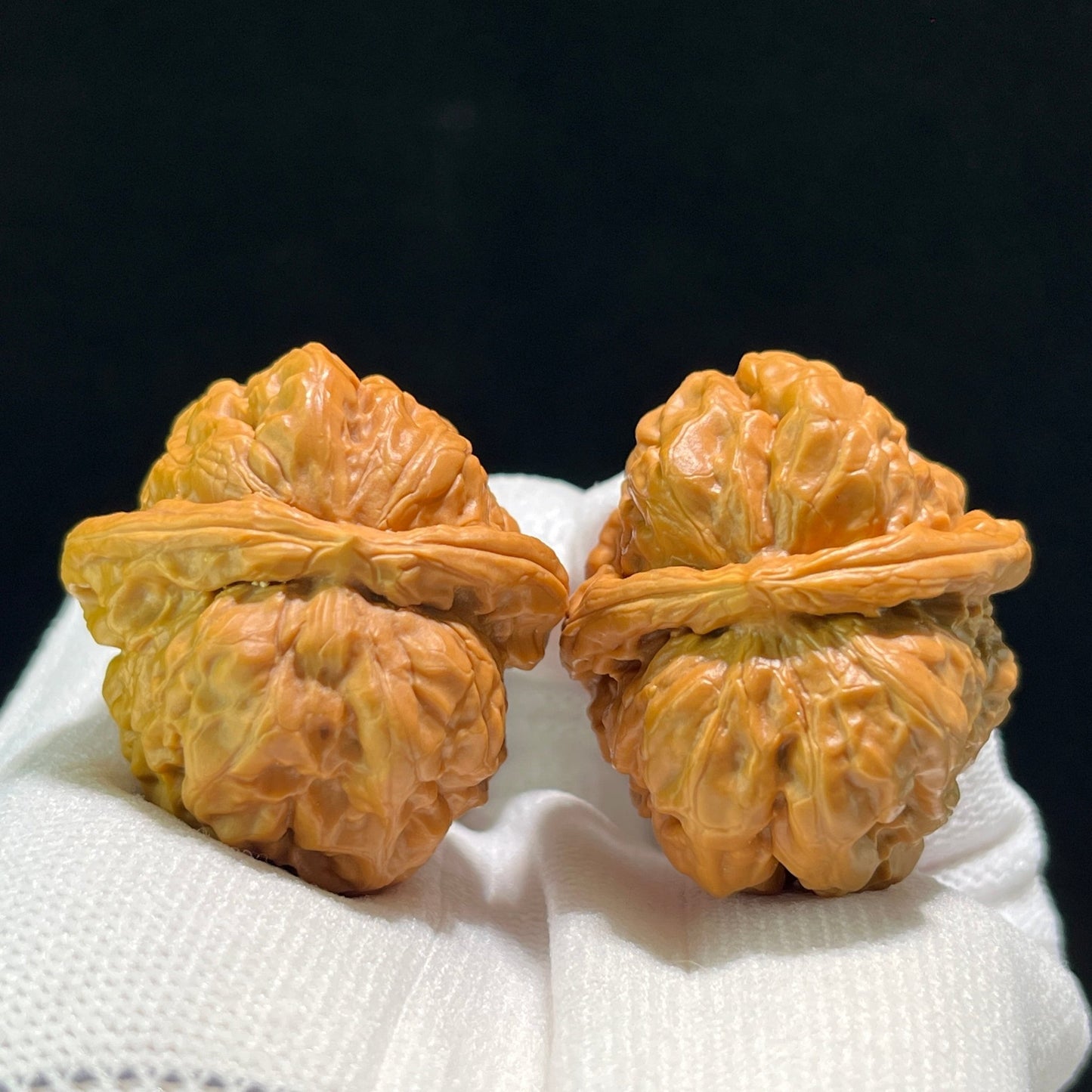 The "Toad Head" (Ha Ma Tou) Pair | 36.0mm x 40.0mm | W-602 - ThePatinaProject