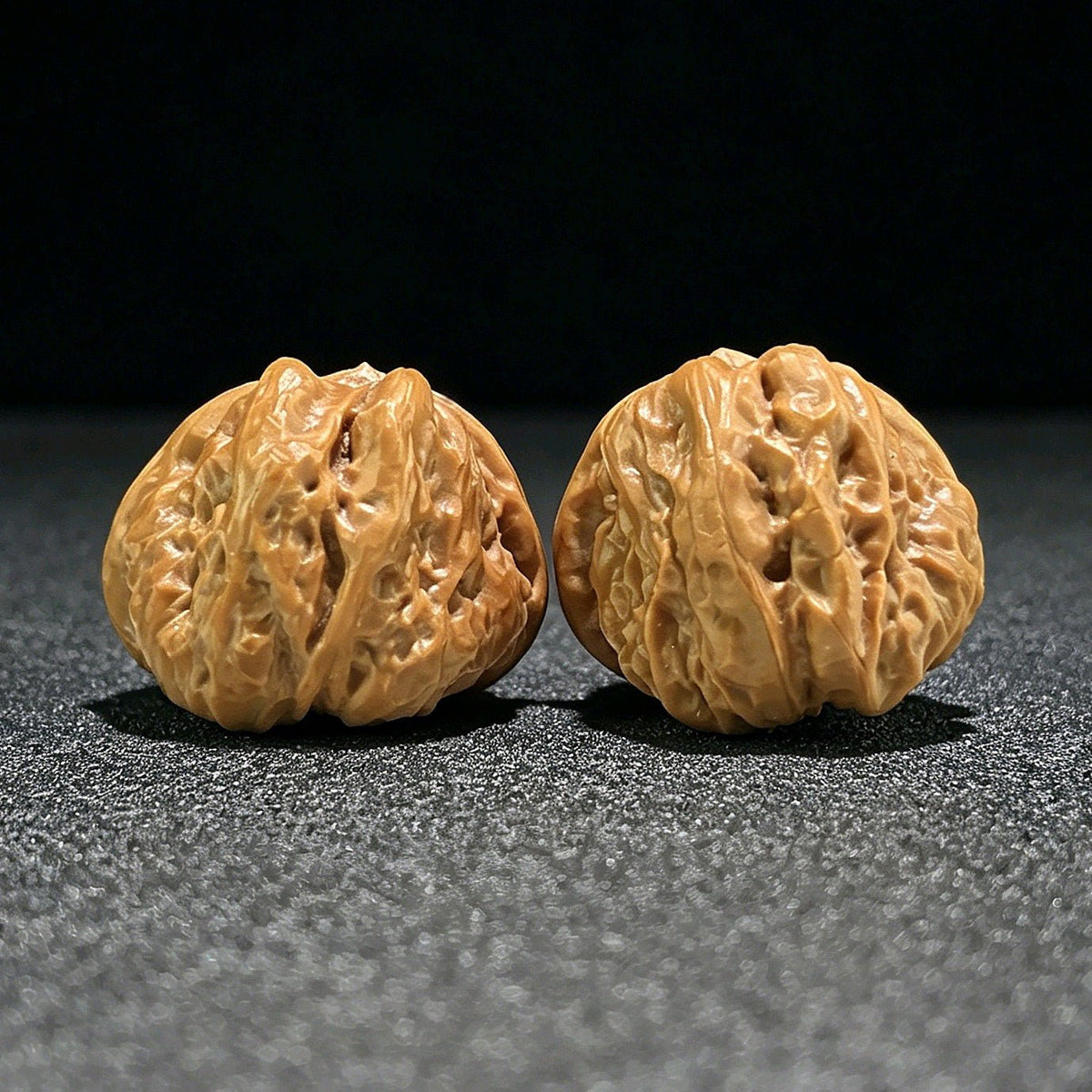 The "Toad Head" (Ha Ma Tou) Robust Balanced Pair | 38.0mm x 37.0mm | HMT-901 - ThePatinaProject