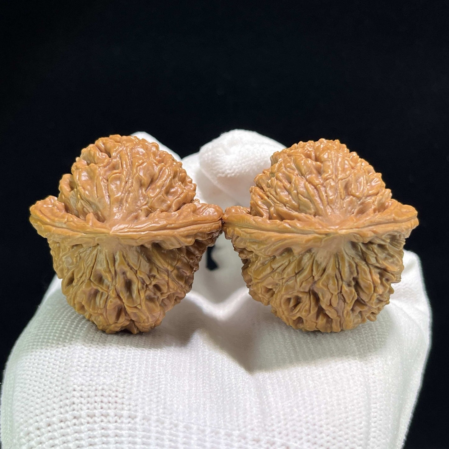 The "Water Dragon Vein" (Shui Long Wen) Balanced Robust Pair | 39.0mm x 39.0mm | SLW-801 - ThePatinaProject