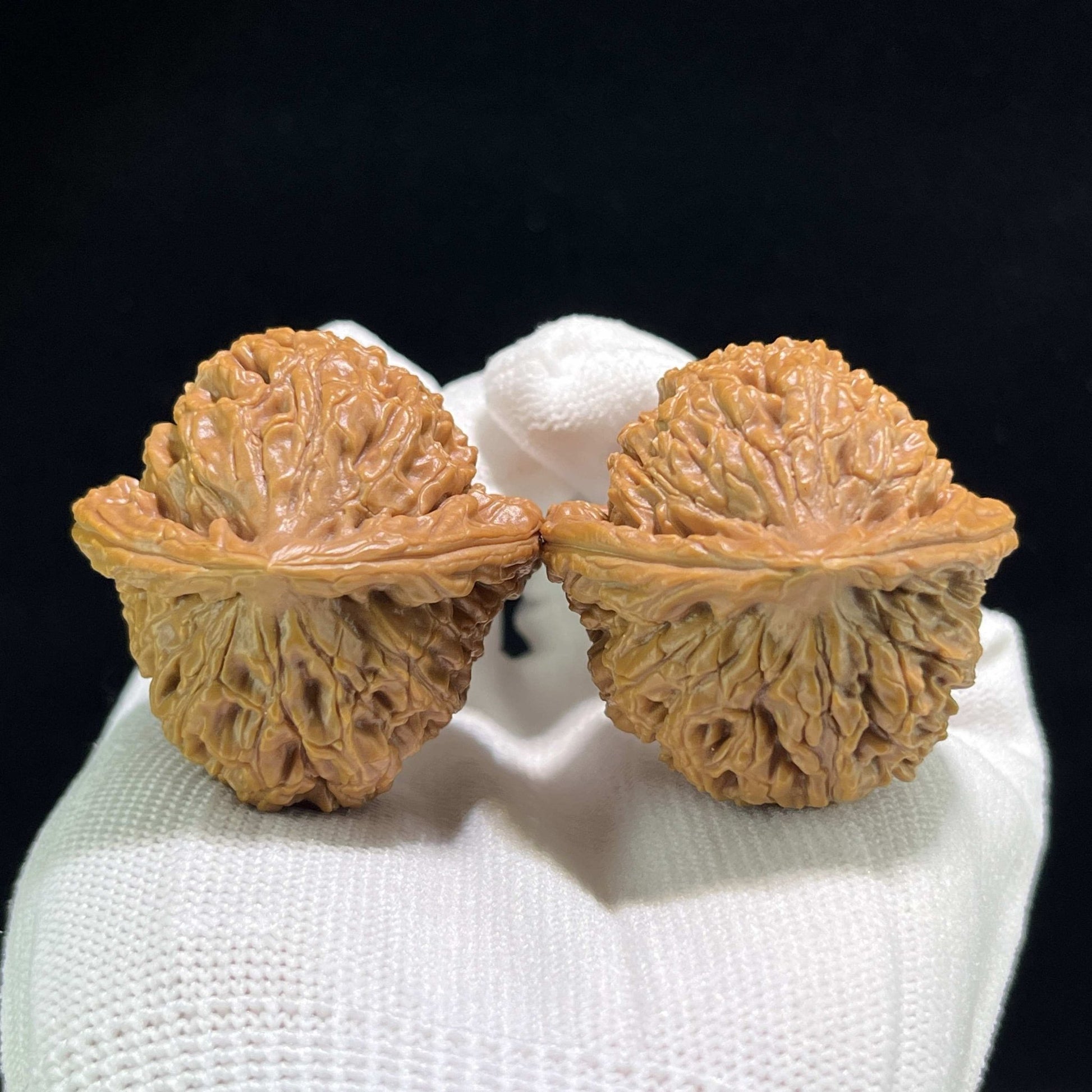 The "Water Dragon Vein" (Shui Long Wen) Balanced Robust Pair | 39.0mm x 39.0mm | SLW-801 - ThePatinaProject