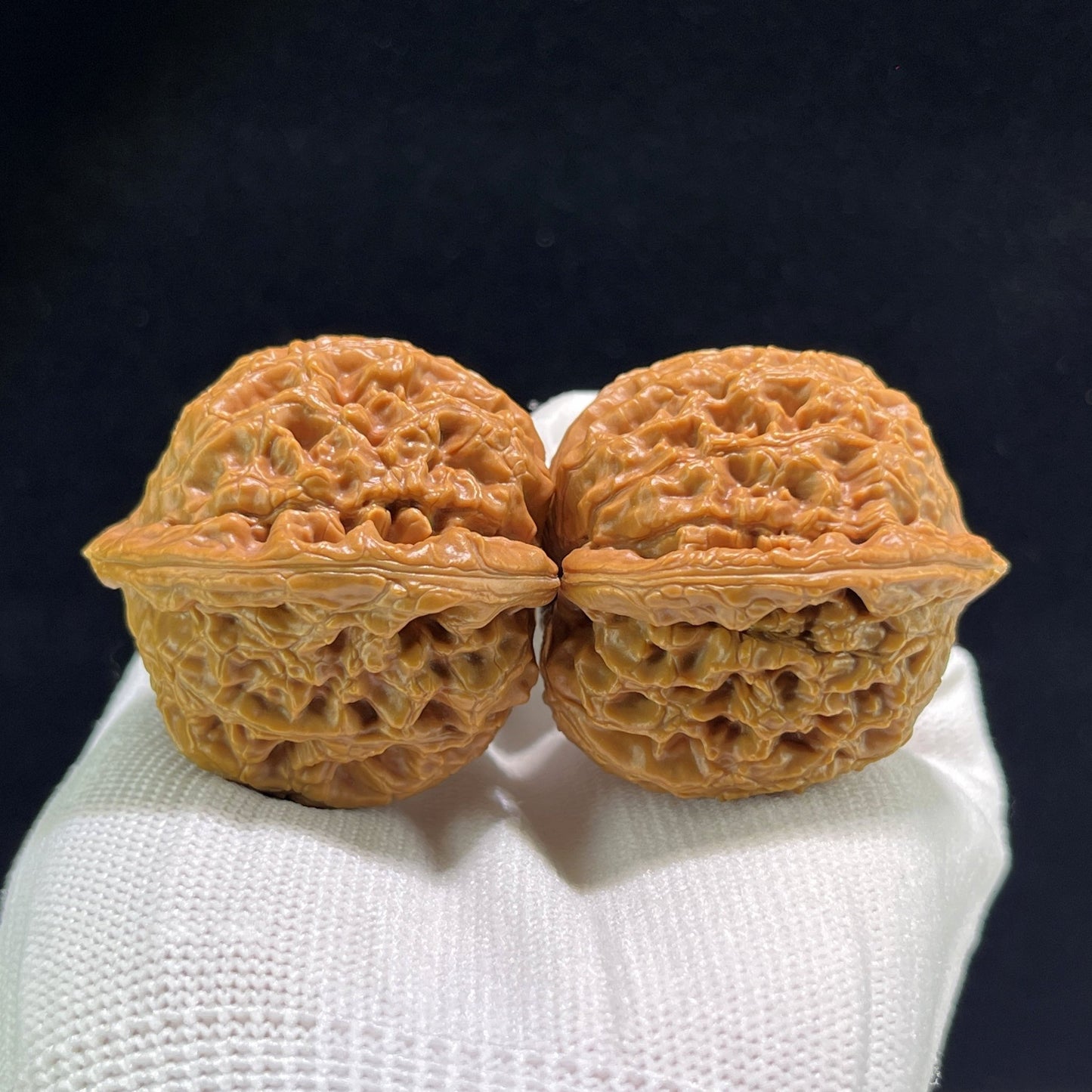 The "Water Dragon Vein" (Shui Long Wen) Balanced Robust Pair | 39.0mm x 39.0mm | SLW-801 - ThePatinaProject