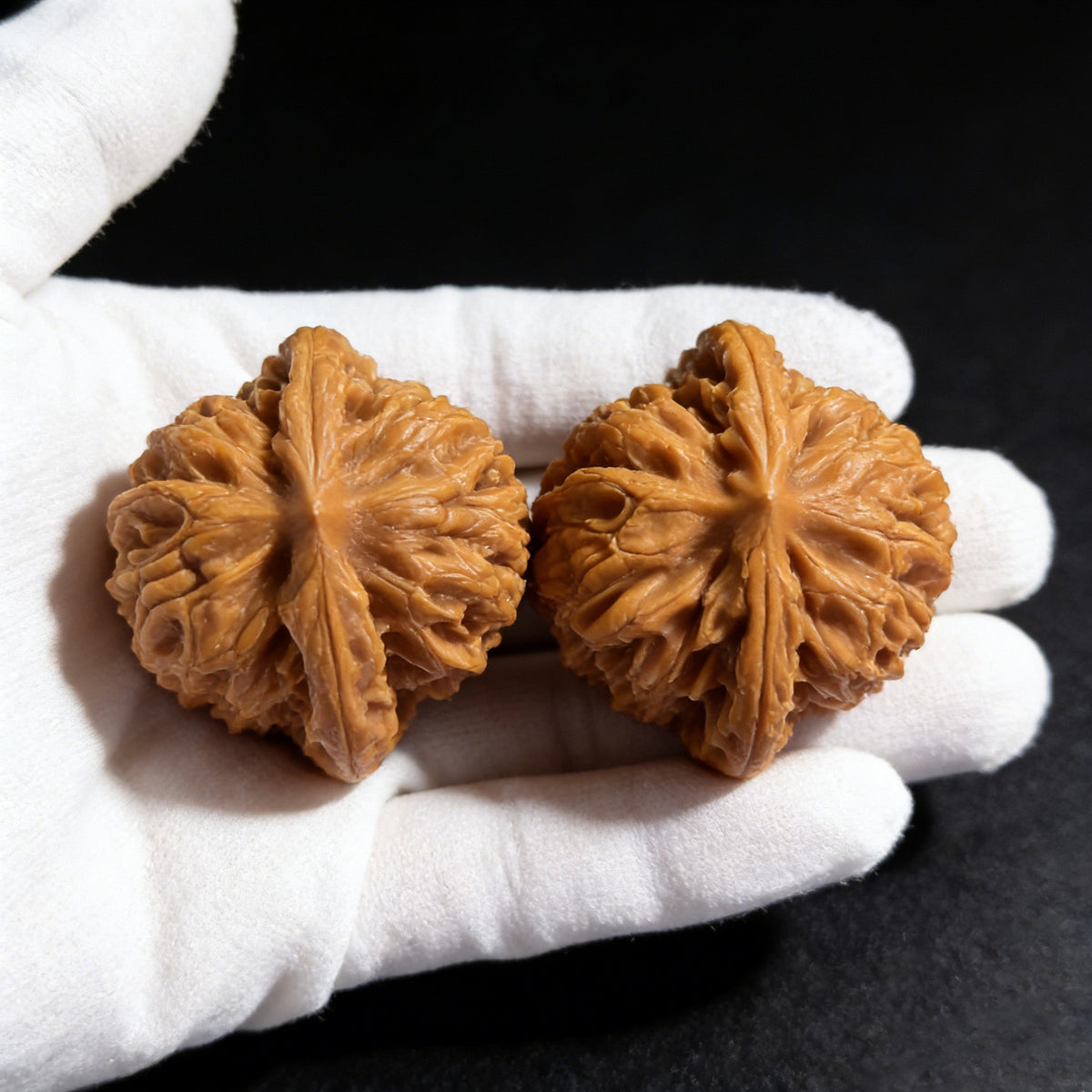 The "Xia Yun Ling" (Xiayunling) Pair | 43.0mm x 40.0mm | XYL-311 - ThePatinaProject