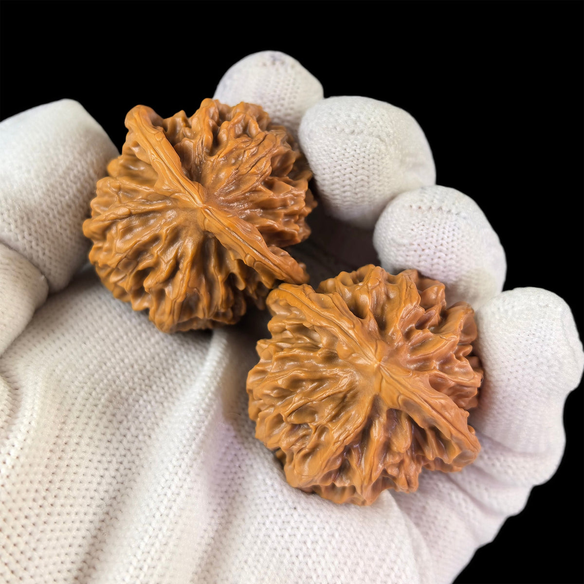 The "Young Master Qin" (Qin Gong Zi) Pair | 36.0mm x 34.0mm | QGZ-01 - ThePatinaProject