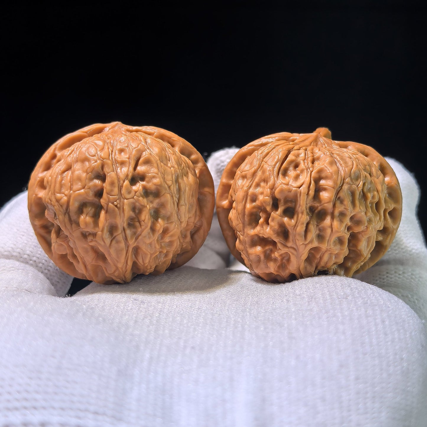 The "Yuhua Stone" Trident Three-Ridge Pair | 38.0mm x 37.0mm | YHSSN-1203E - ThePatinaProject