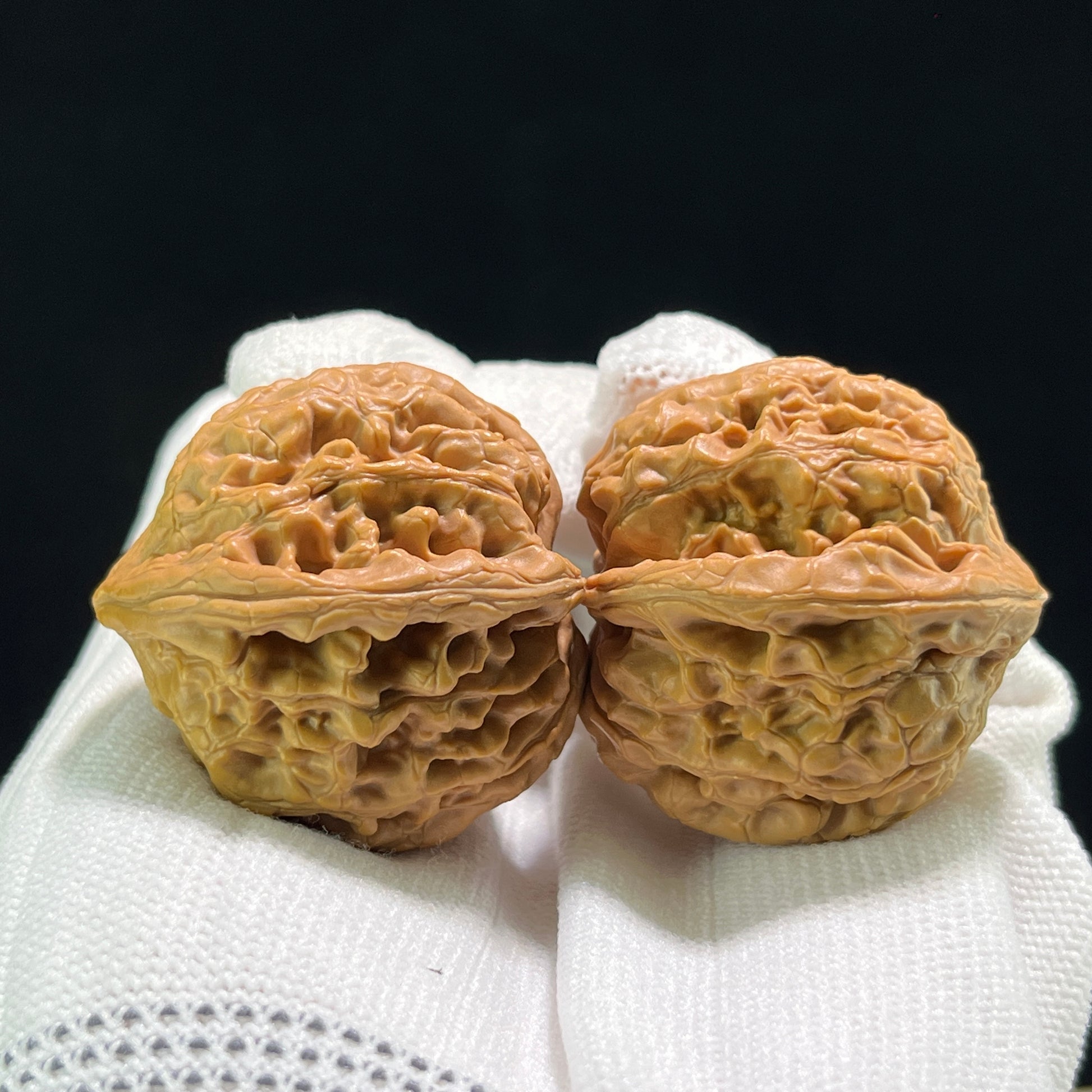 The "Lotus" (Lian Hua) Pair | 35.0mm x 38.0mm | LH-702 - ThePatinaProject