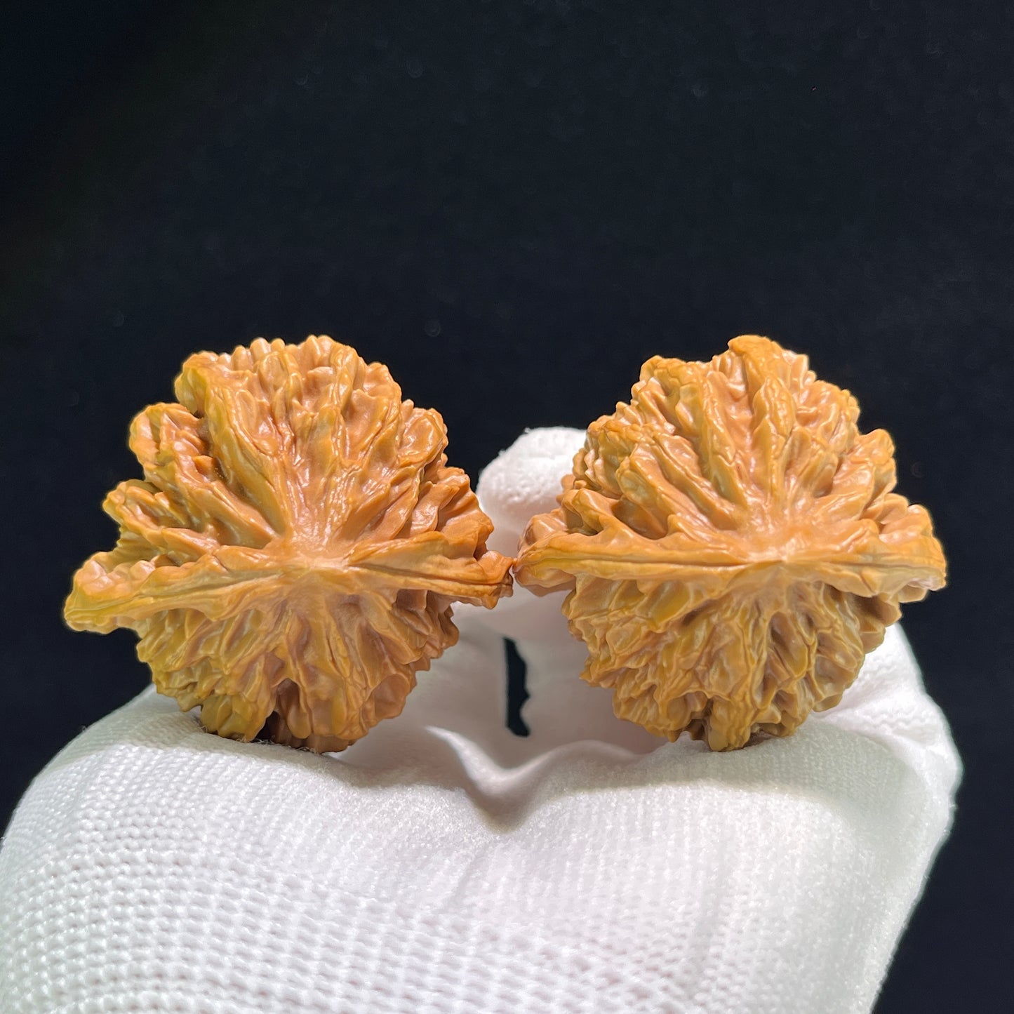 The "Palace Lantern" (Gong Deng) Pair | 42.0mm x 40.0mm | GD-901 - ThePatinaProject