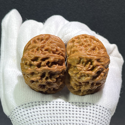 Pair of Walnut Hand Exercisers called Palace Lantern, GD-402, with 44mm x 42mm size, designed for hand strengthening.