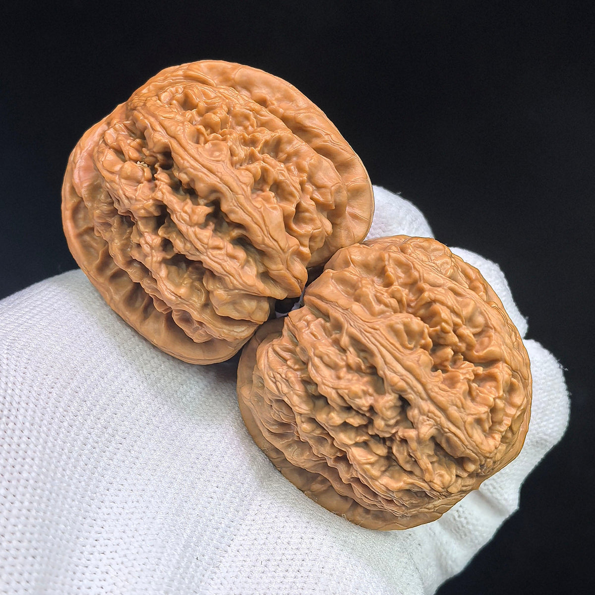 "Thick Vein" Classic Selection CJ-801 Heirloom Wenwan Walnuts Pair | 41.0mm x 41.0mm | CJ-801 - ThePatinaProject