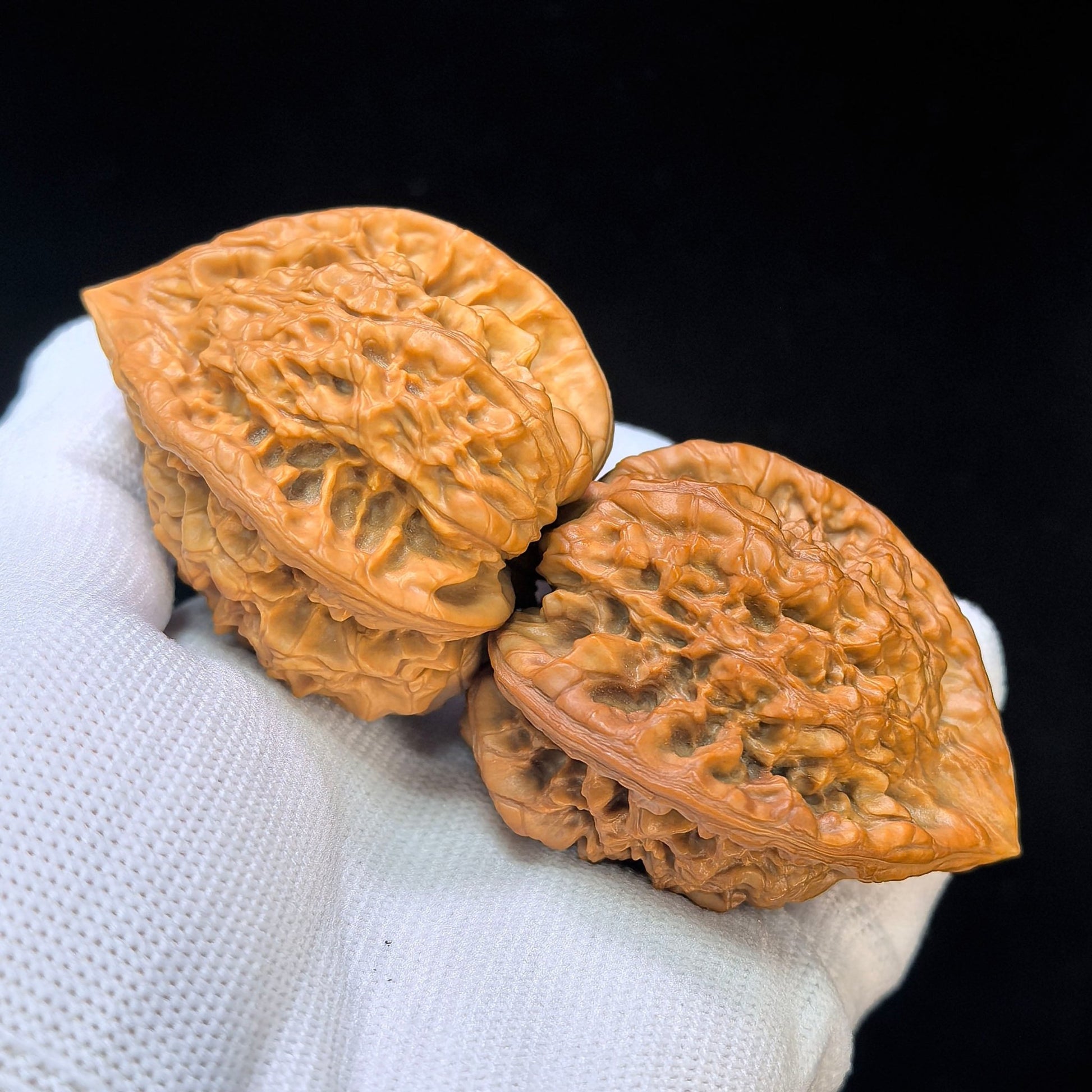 Three-Ribbed Giant Official's Hat (Da Guanmao Sanling) Scholar Walnuts Pair | Perfect 38.0mm x 38.0mm Isometric Profile | Collector Grade Masterpiece | Stock ID: DGMSN-02E - ThePatinaProject