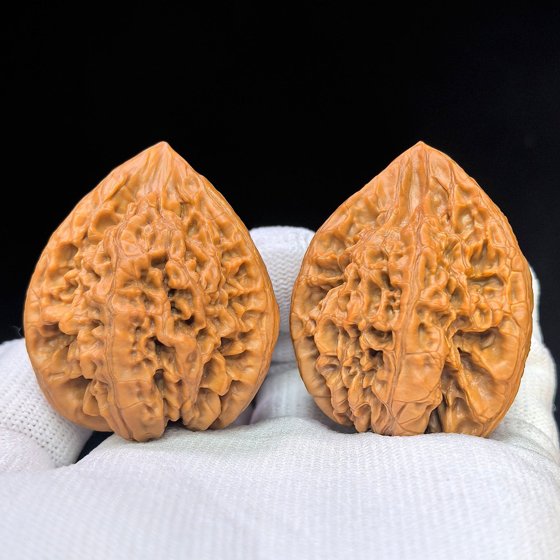 Three-Ribbed Official's Hat (Guanmao Sanling) Scholar Walnuts Pair | 38.0mm x 33.0mm | Collector Grade Masterpiece | Stock ID: GM-801S - ThePatinaProject