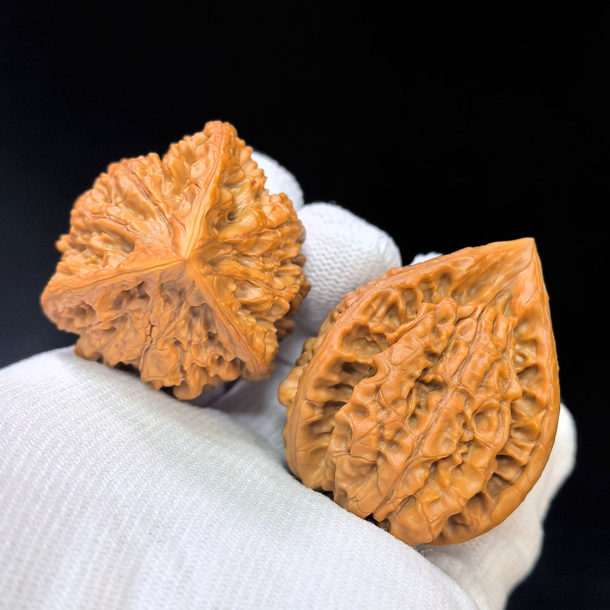 Three-Ribbed Official's Hat (Guanmao Sanling) Scholar Walnuts Pair | 38.0mm x 33.0mm | Collector Grade Masterpiece | Stock ID: GM-801S - ThePatinaProject