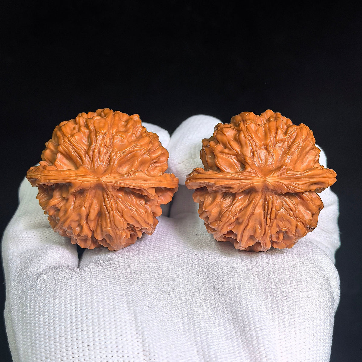 “Tiandi” Heaven & Earth Broad-Bodied Wenwan Walnuts Pair | 44.0mm × 41.0mm | TD-CWC4E - ThePatinaProject