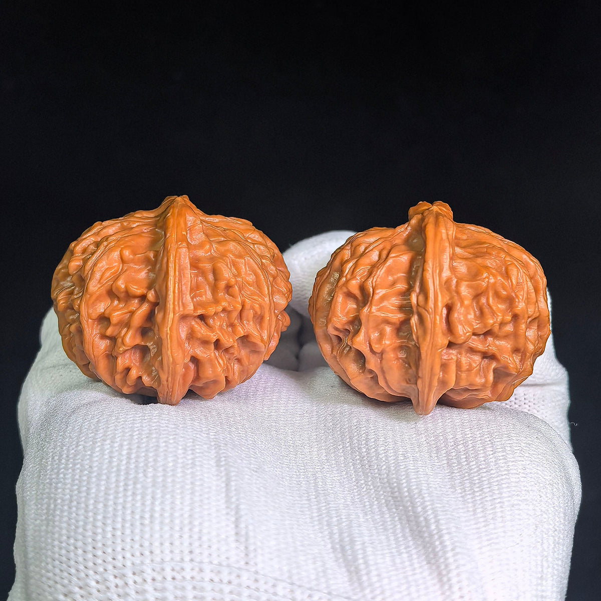 “Tiandi” Heaven & Earth Broad-Bodied Wenwan Walnuts Pair | 44.0mm × 41.0mm | TD-CWC4E - ThePatinaProject