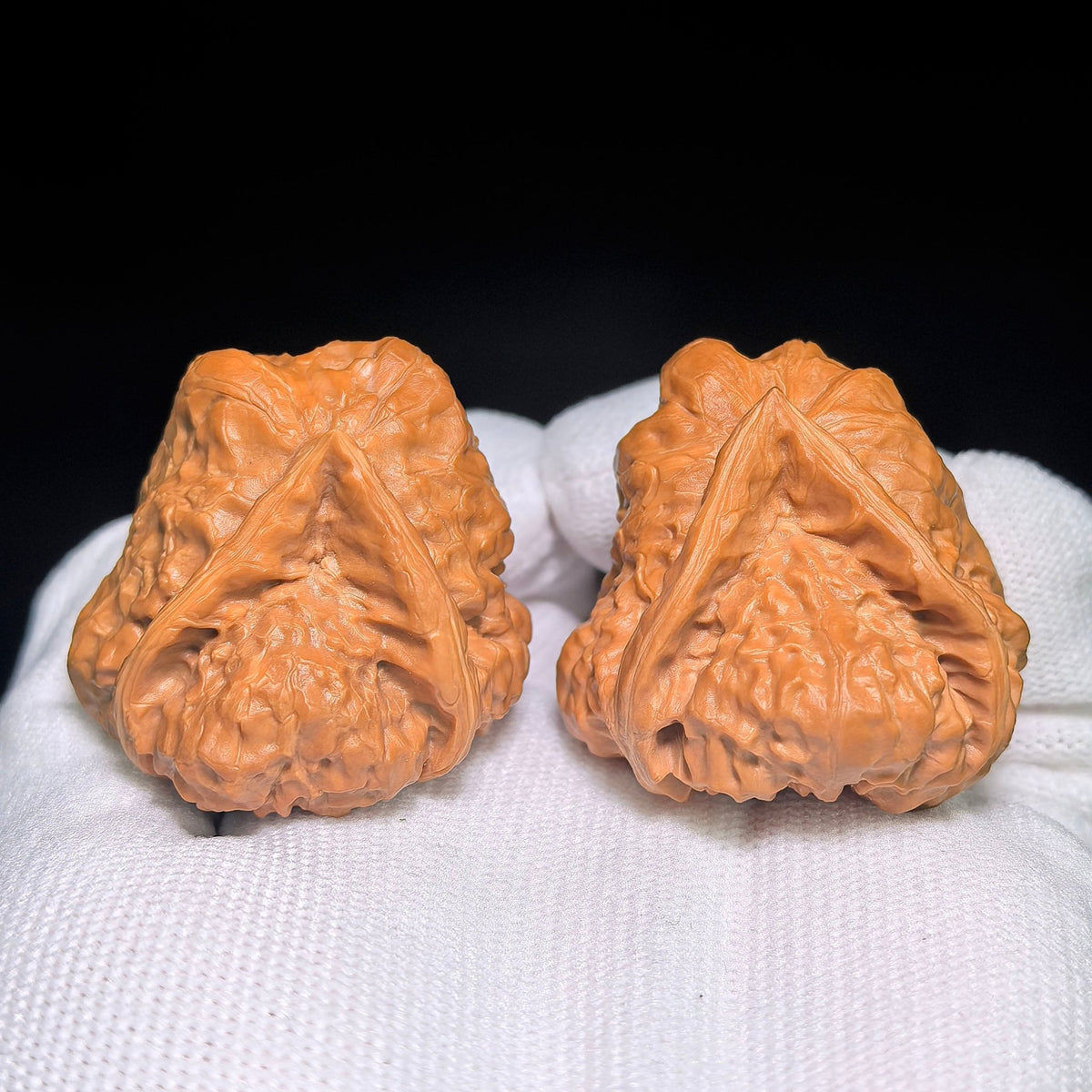 "Toad Head Arrow-Foot Frog Awakening Lion" Hamatou Jianzuwa Xingshi HMTXS-CWB7E Wenwan Walnuts Collector Pair | 38.0mm x 41.0mm | Stock ID: HMTXS-CWB7E - ThePatinaProject