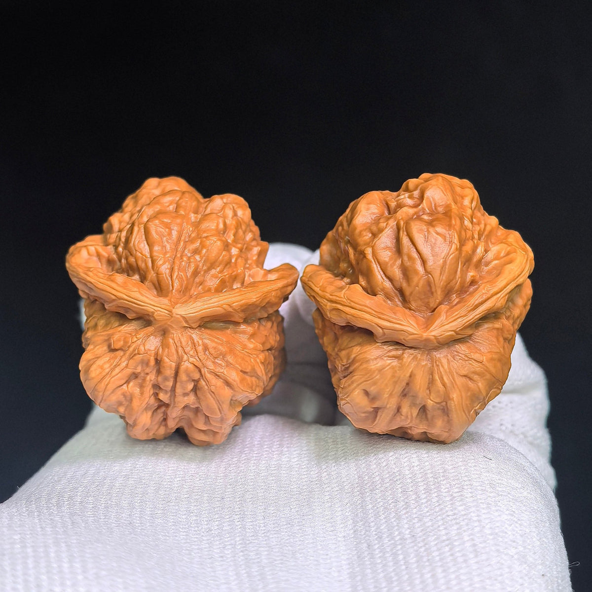 Toad Head “Flying Snake” Wenwan Walnut Pair — 34.0mm x 39.0mm | HMTZF-CG245E - ThePatinaProject