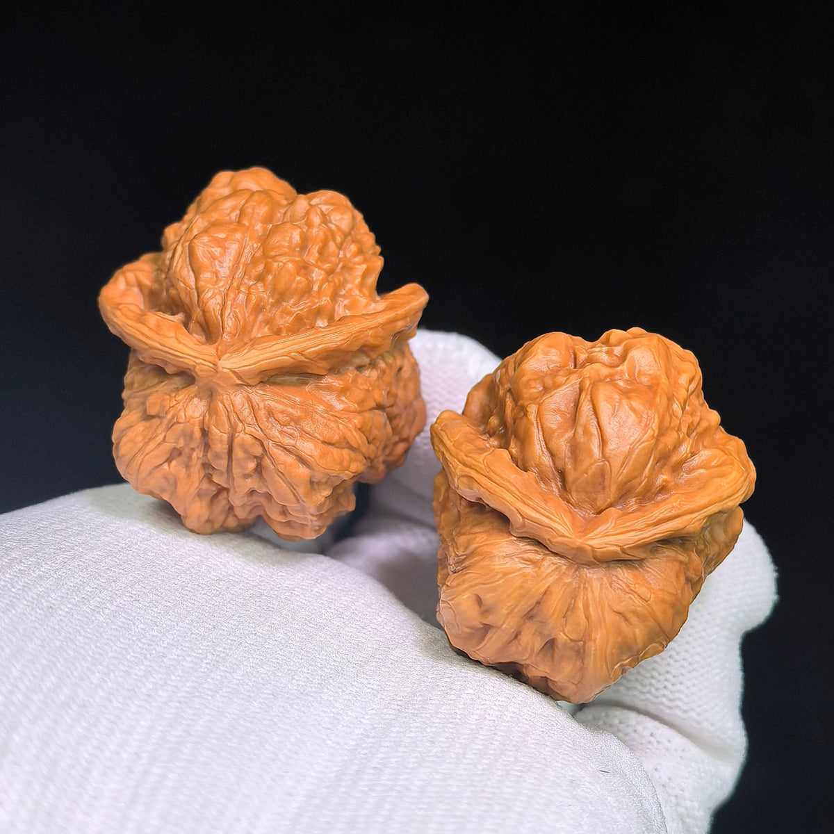 Toad Head “Flying Snake” Wenwan Walnut Pair — 34.0mm x 39.0mm | HMTZF-CG245E - ThePatinaProject