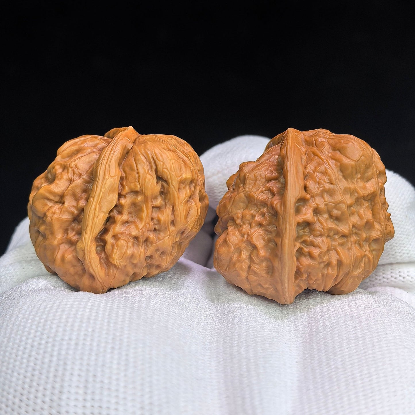 Toad Head “Seated Buddha with Turtle-Shell Back” Scholar Walnut Pair — 34.0mm x 39.0mm | HMTZF-CG245E - ThePatinaProject