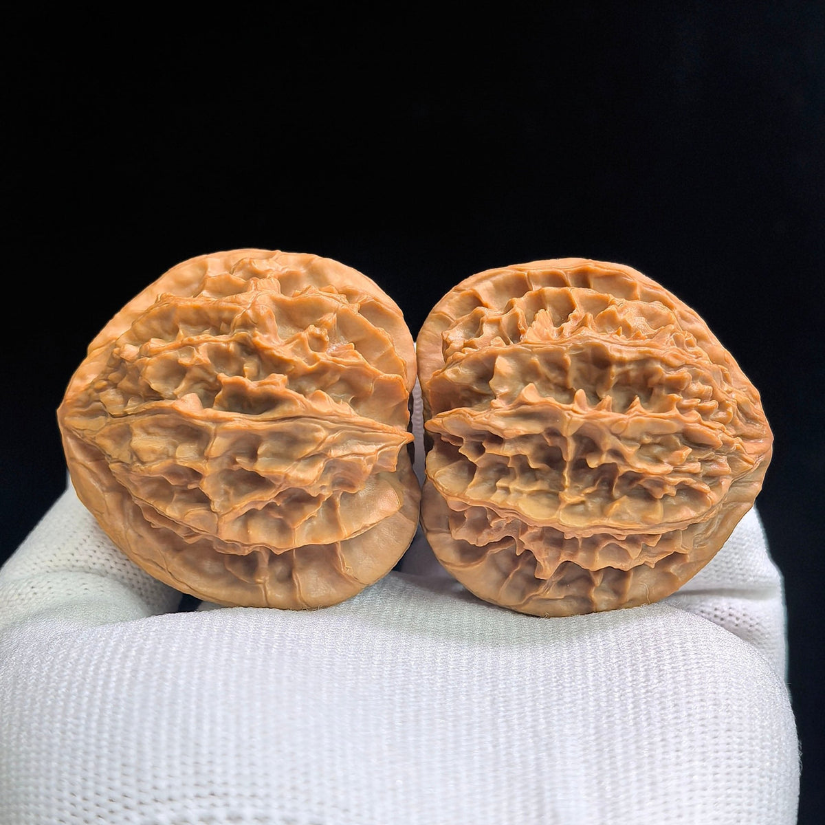 Top Scholar Crown Wenwan Walnut Pair — 45.0mm x 40.0mm | S-Grade Boutique | ZYG-SY1H1 - ThePatinaProject