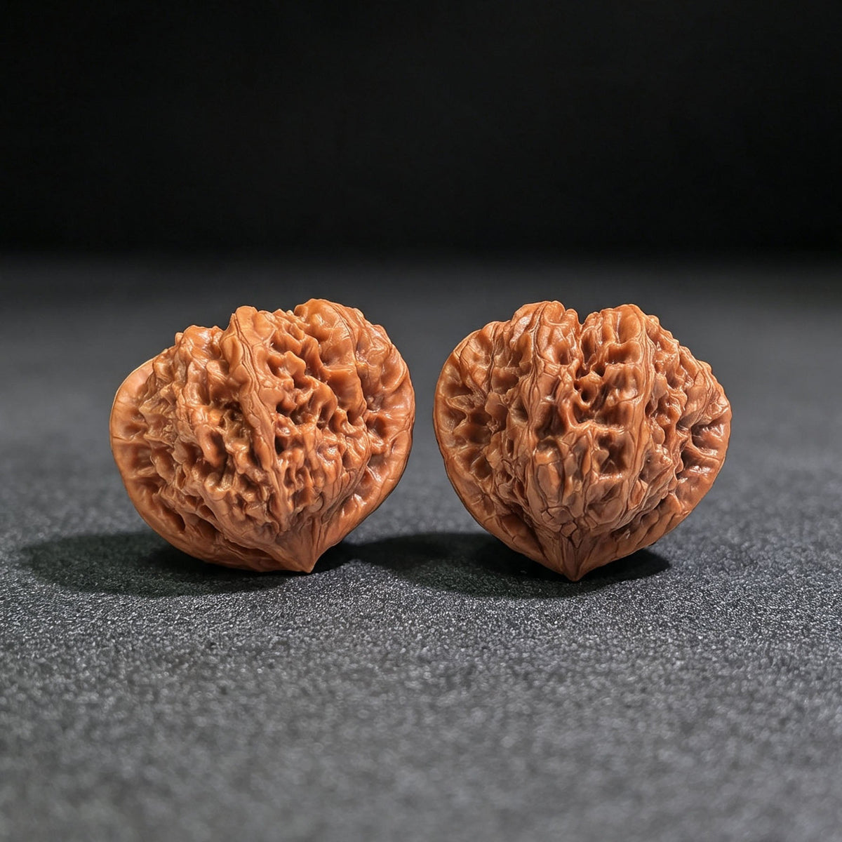 "Triangular Peach Heart Concave Base Palace Lantern" Sanjiao Taoxin Aodi Gongdeng GD-SY1A6 Low-Profile Wenwan Walnuts Pair | 42.0mm x 42.0mm | GD-SY1A6 - ThePatinaProject