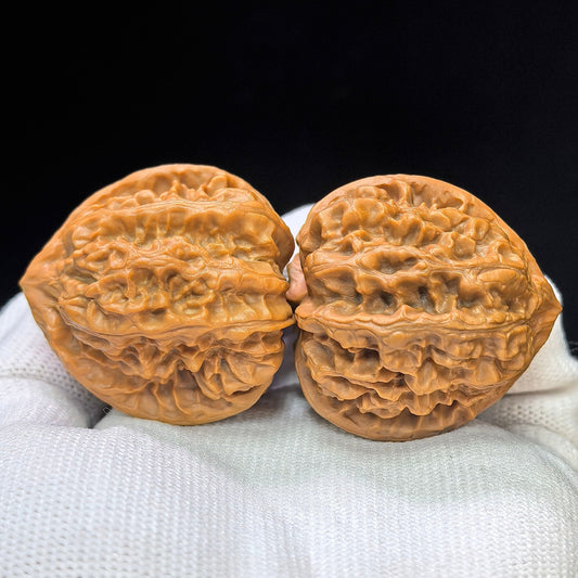 Triangular Peach-Heart “Wild Buffalo” Wenwan Walnut Pair | 38.0mm x 40.0mm | SJTXBD-17F5 - ThePatinaProject