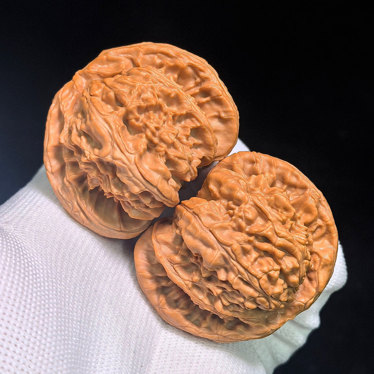 "Turtle-Back White Lion" Baishizi Wuguibei BSJWGB-CG1B3E Wenwan Walnuts Collector Pair | 47.0mm x 43.0mm | Stock ID: BSJWGB-CG1B3E - ThePatinaProject