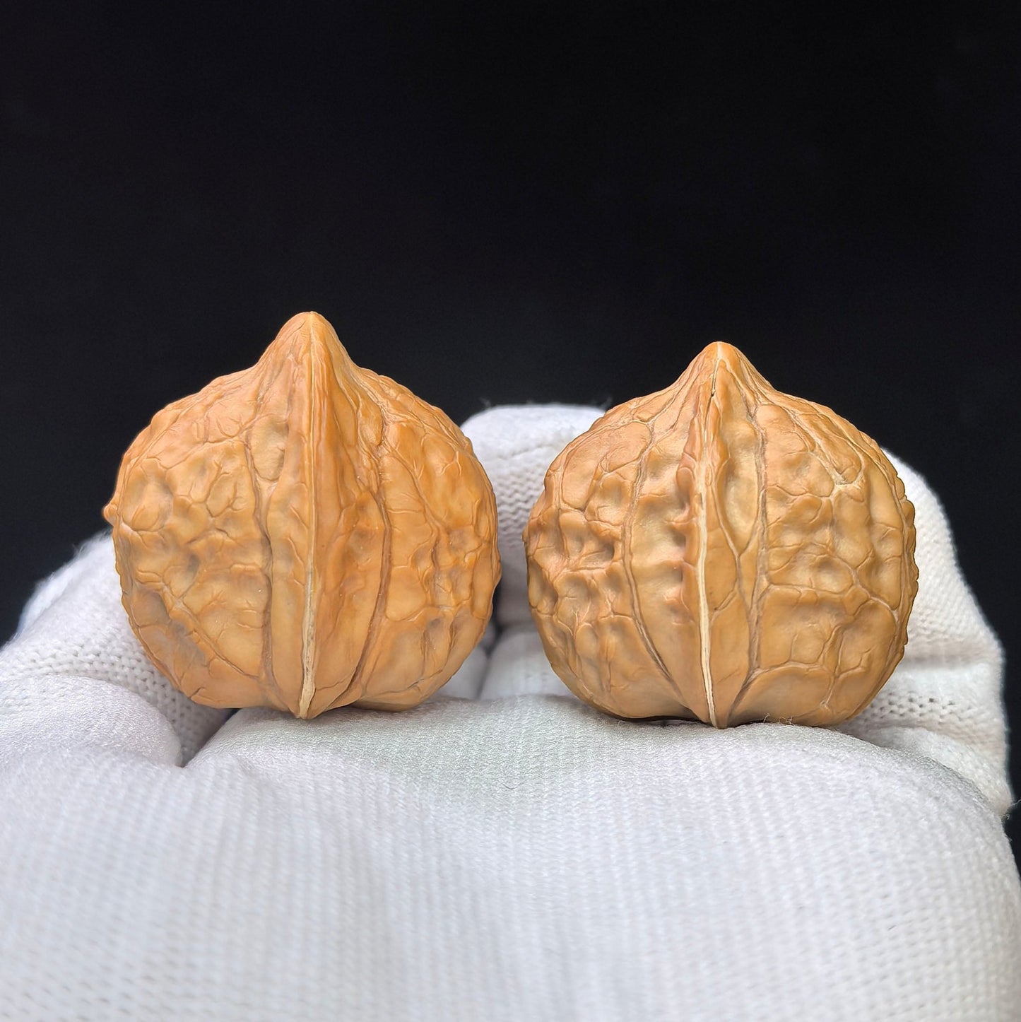 Turtle-Shell “Same-Fruit Twin Halves” Scholar Walnut Pair — 30.0mm x 33.0mm | GJW-SY1F9 - ThePatinaProject