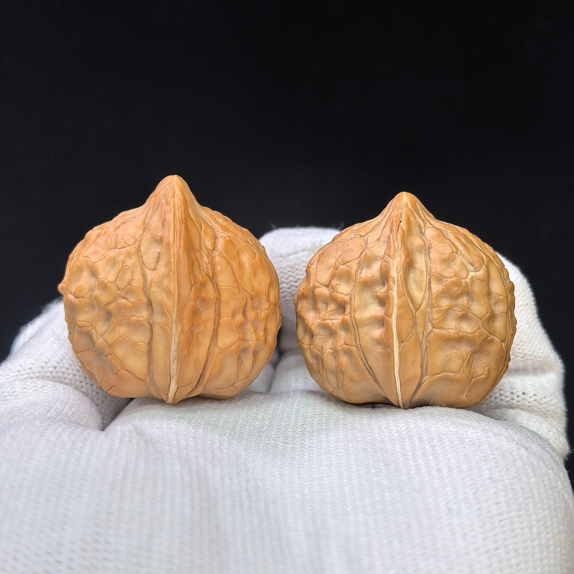 Turtle-Shell “Same-Fruit Twin Halves” Scholar Walnut Pair — 30.0mm x 33.0mm | GJW-SY1F9 - ThePatinaProject