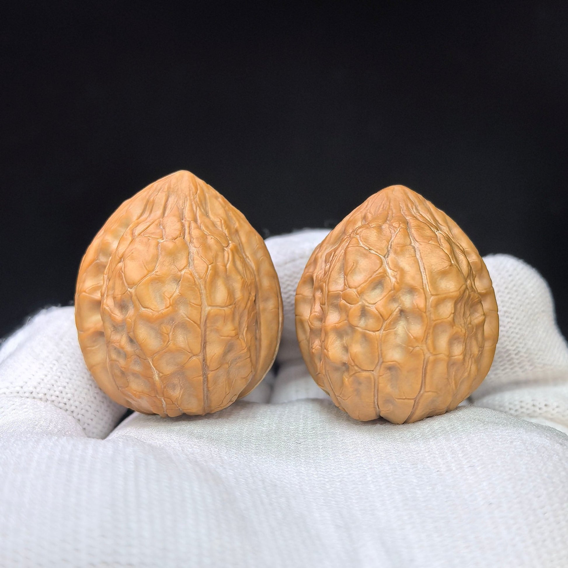 Turtle-Shell “Same-Fruit Twin Halves” Scholar Walnut Pair — 30.0mm x 33.0mm | GJW-SY1F9 - ThePatinaProject