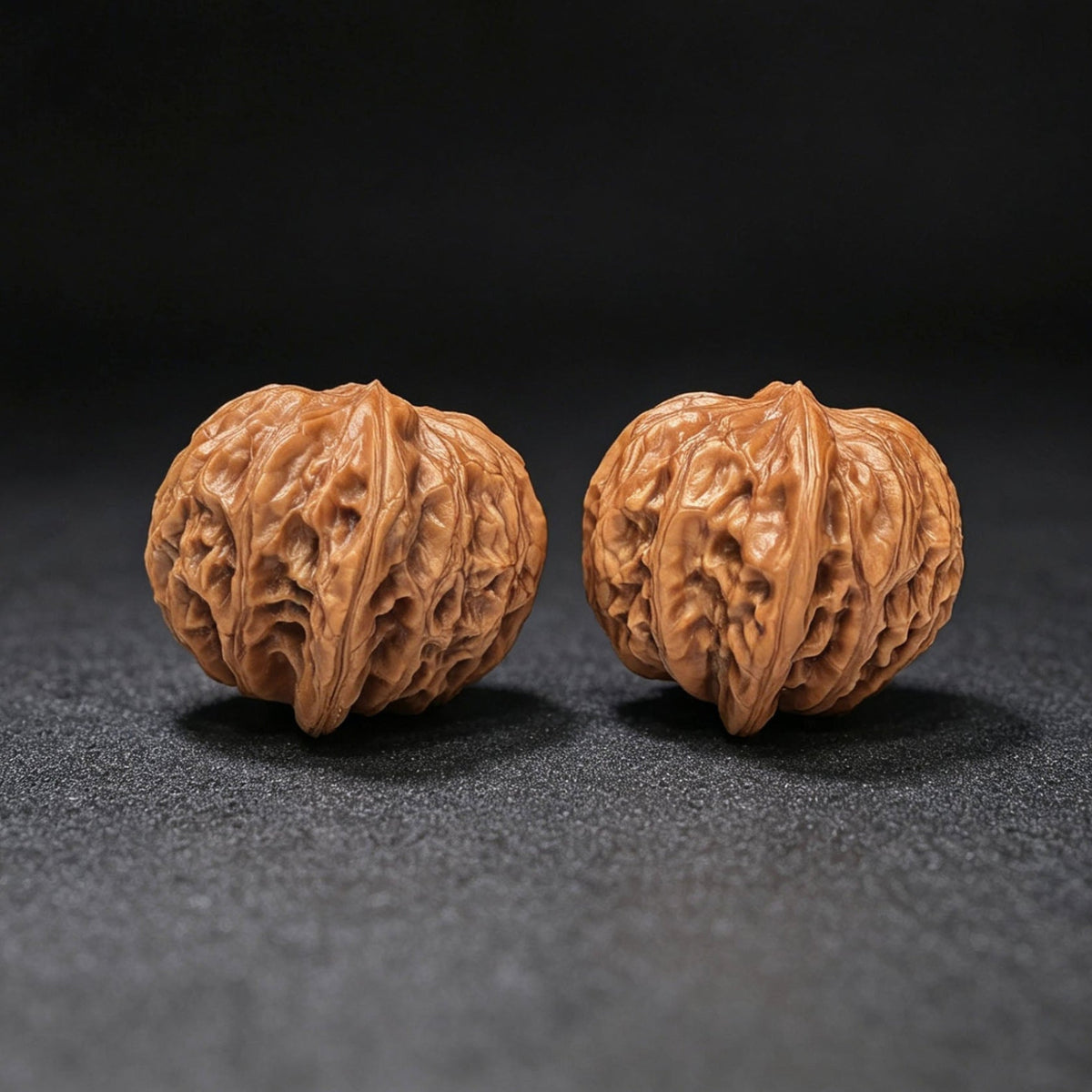 “War Drum” Compact Wenwan Walnuts Pair | 36.0mm × 35.0mm | ZG-1111 - ThePatinaProject