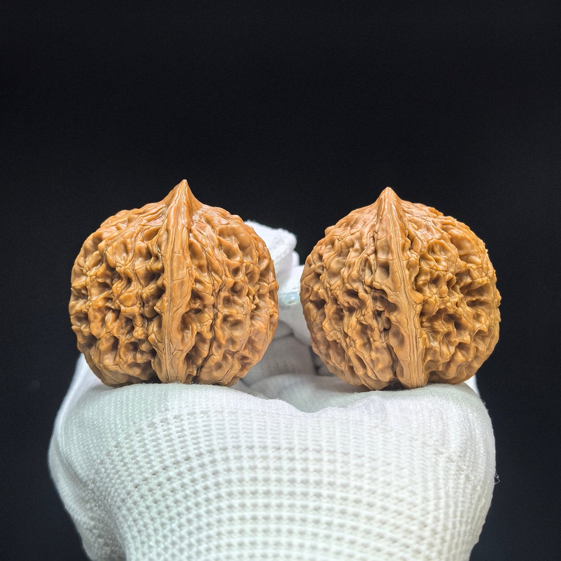 "Water Dragon Texture" Shuilongwen Low-Profile Wenwan Walnuts Pair | 38.0mm x 39.0mm | SLW-1504C - ThePatinaProject