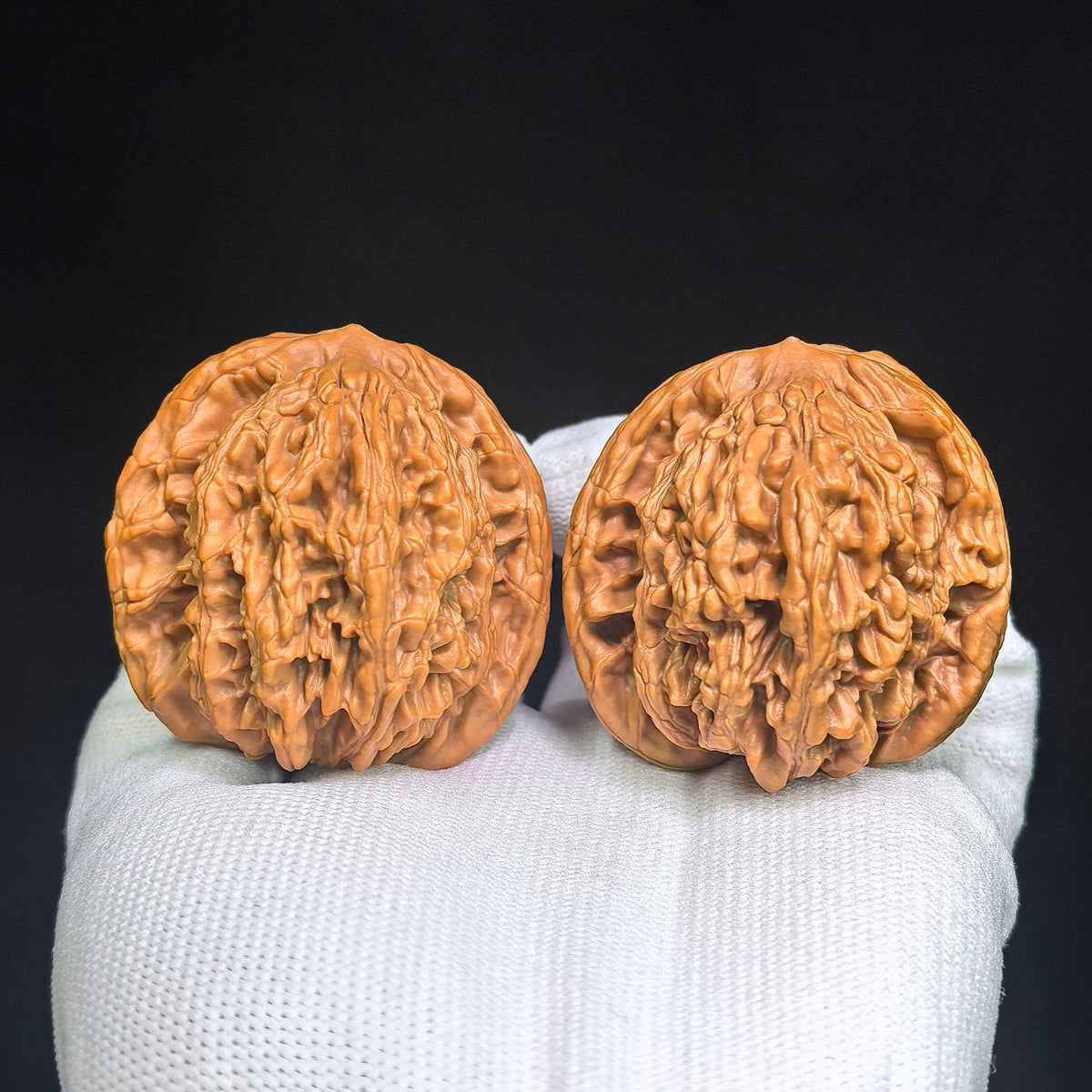 "Wheat Ear Tiger Head / Mai Sui Hu Tou" Heirloom Collection Wenwan Walnuts Pair | 44.0mm x 44.0mm | MSHT-1002 - ThePatinaProject