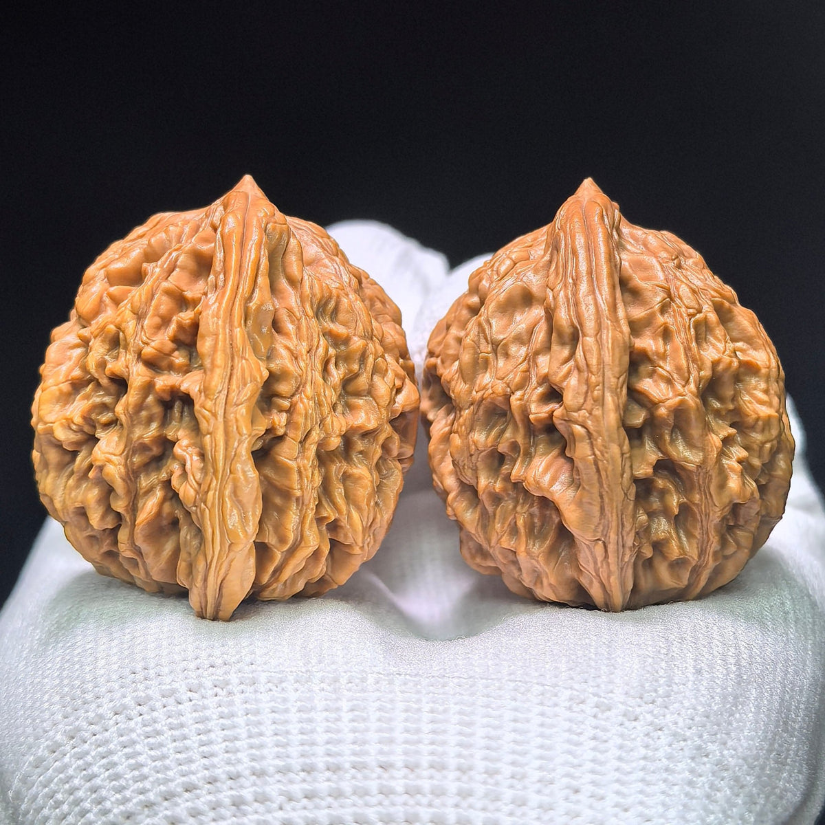 "Wheat Ear Tiger Head" (Mai Sui Hu Tou) MSHT-1405 Collector Wenwan Walnuts Pair | 40.0mm x 36.0mm | Stock ID: MSHT-1405 - ThePatinaProject