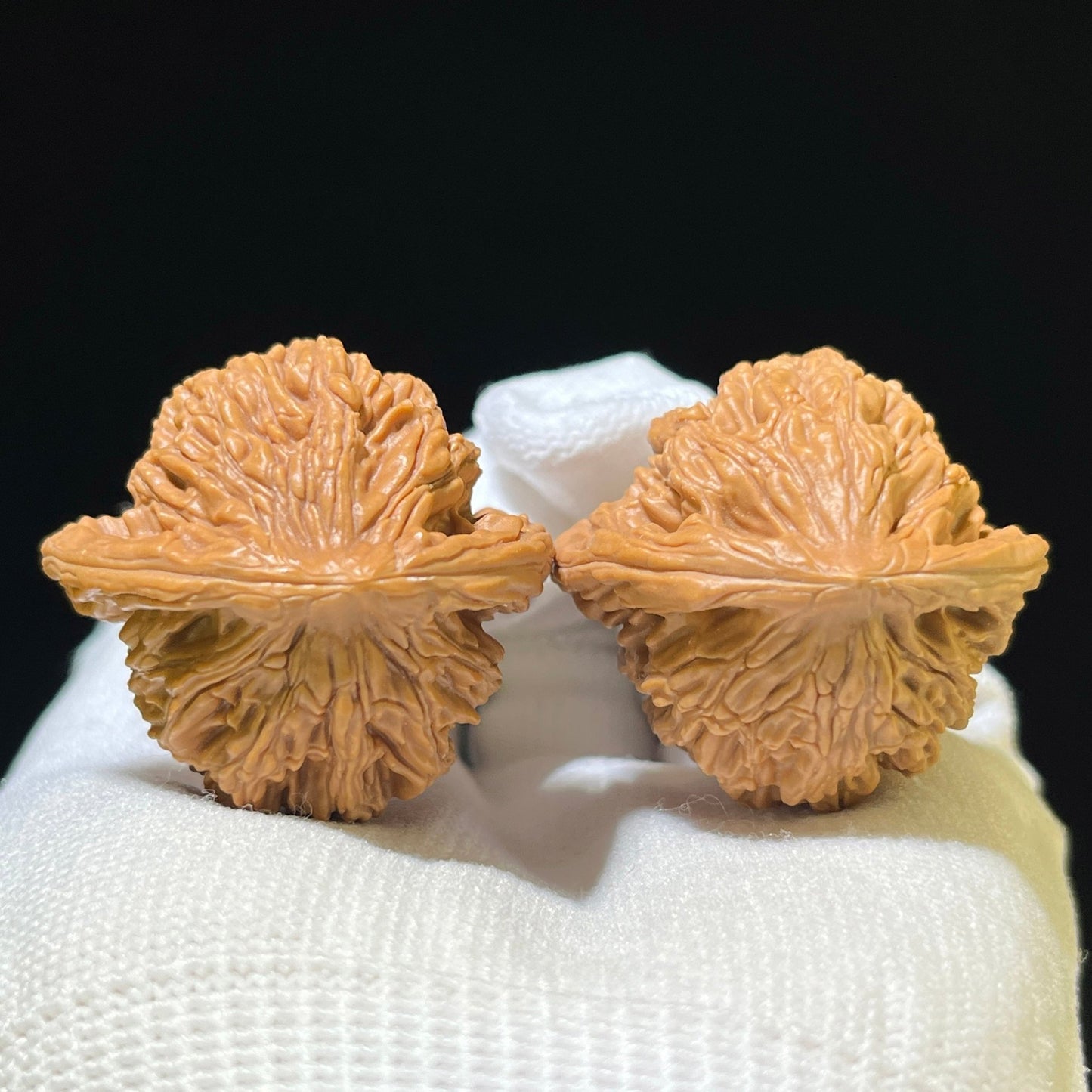 "Wheat Ear Tigerhead" Maisui Hutou Classic Heritage Low-Profile Wenwan Walnuts Pair | 37.0mm x 35.0mm | MSHT-1112 - ThePatinaProject