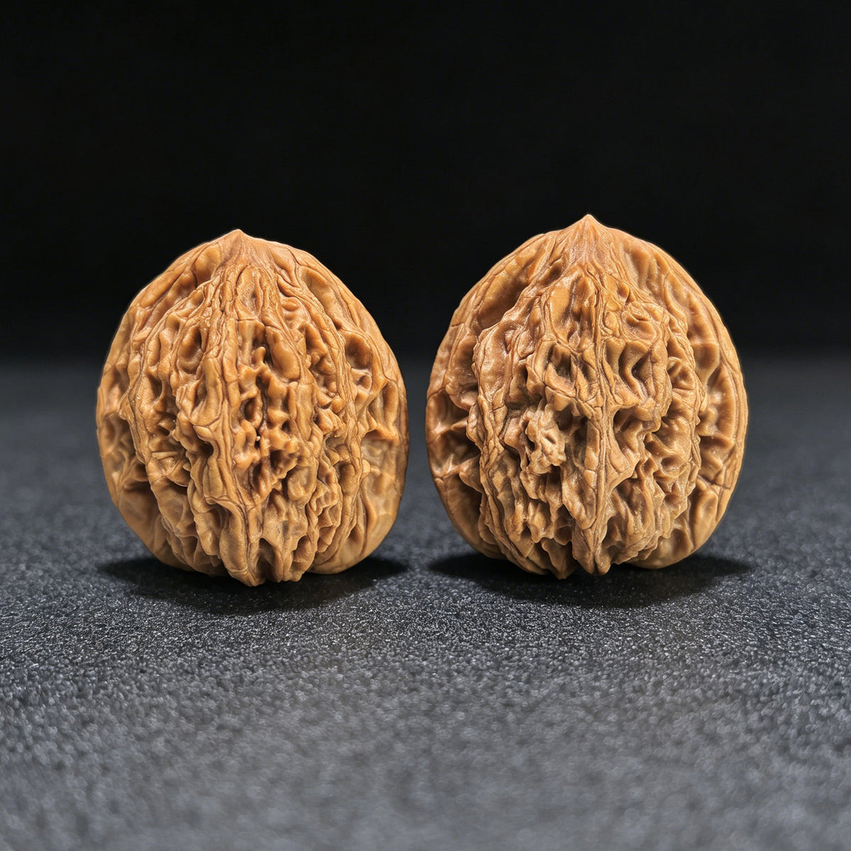 "Wheat Ear Tigerhead" Maisui Hutou MSHT-1402 Low-Profile Wenwan Walnuts Pair | 38.0mm x 36.0mm | MSHT-1402 - ThePatinaProject