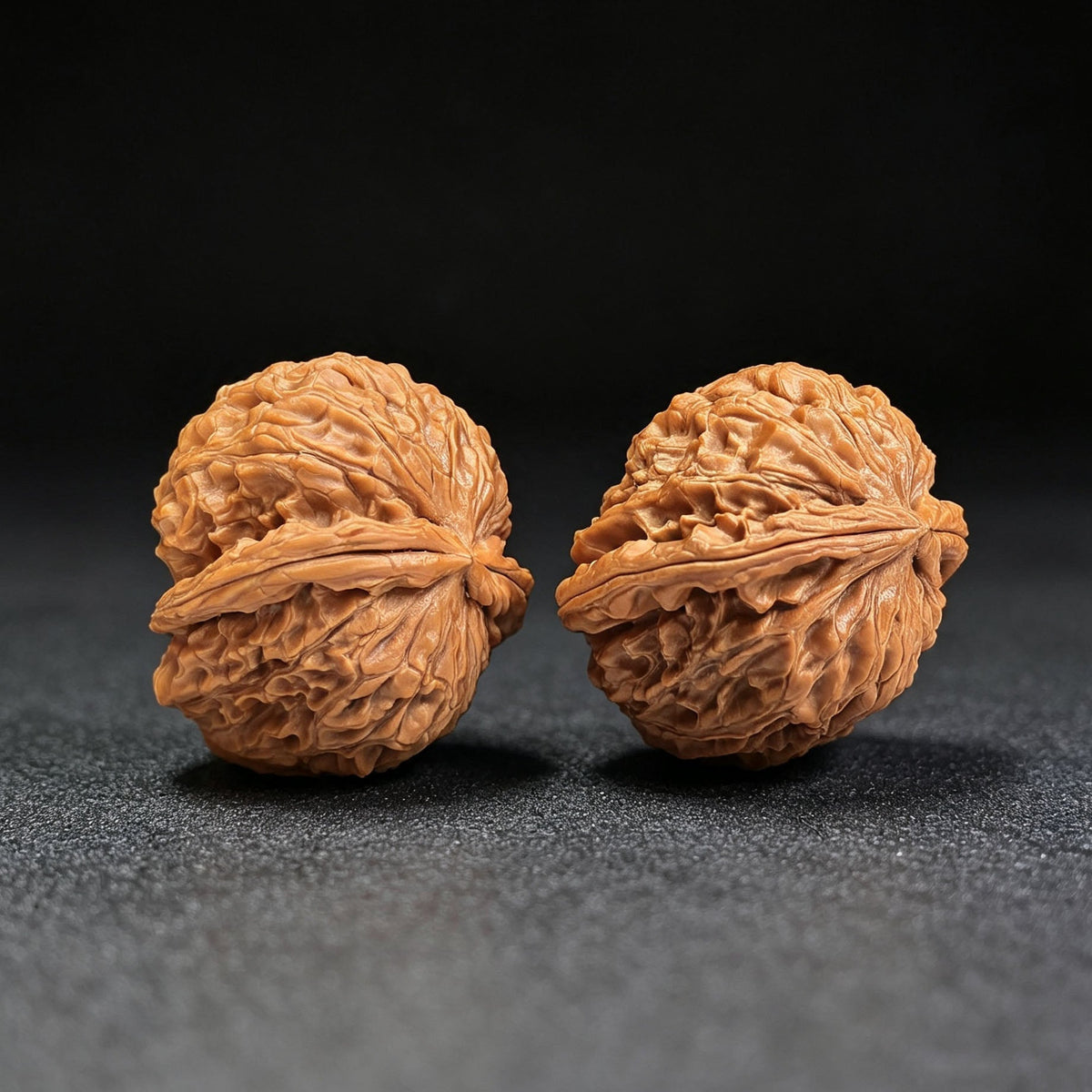 White Lion “Pufferfish” Half-Wall Wenwan Walnut Pair — 40.0mm x 29.0mm | BSZBB-1402E - ThePatinaProject