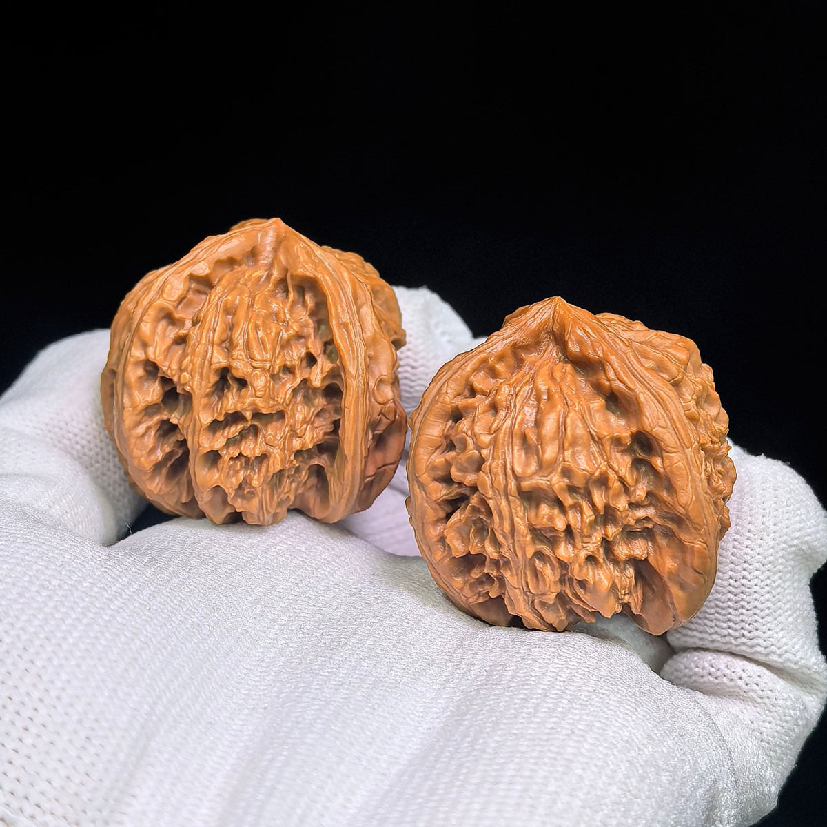 White Lion Three-Ridge Wenwan Walnut Pair — 37.0mm x 39.0mm | BSZSN-1401E - ThePatinaProject