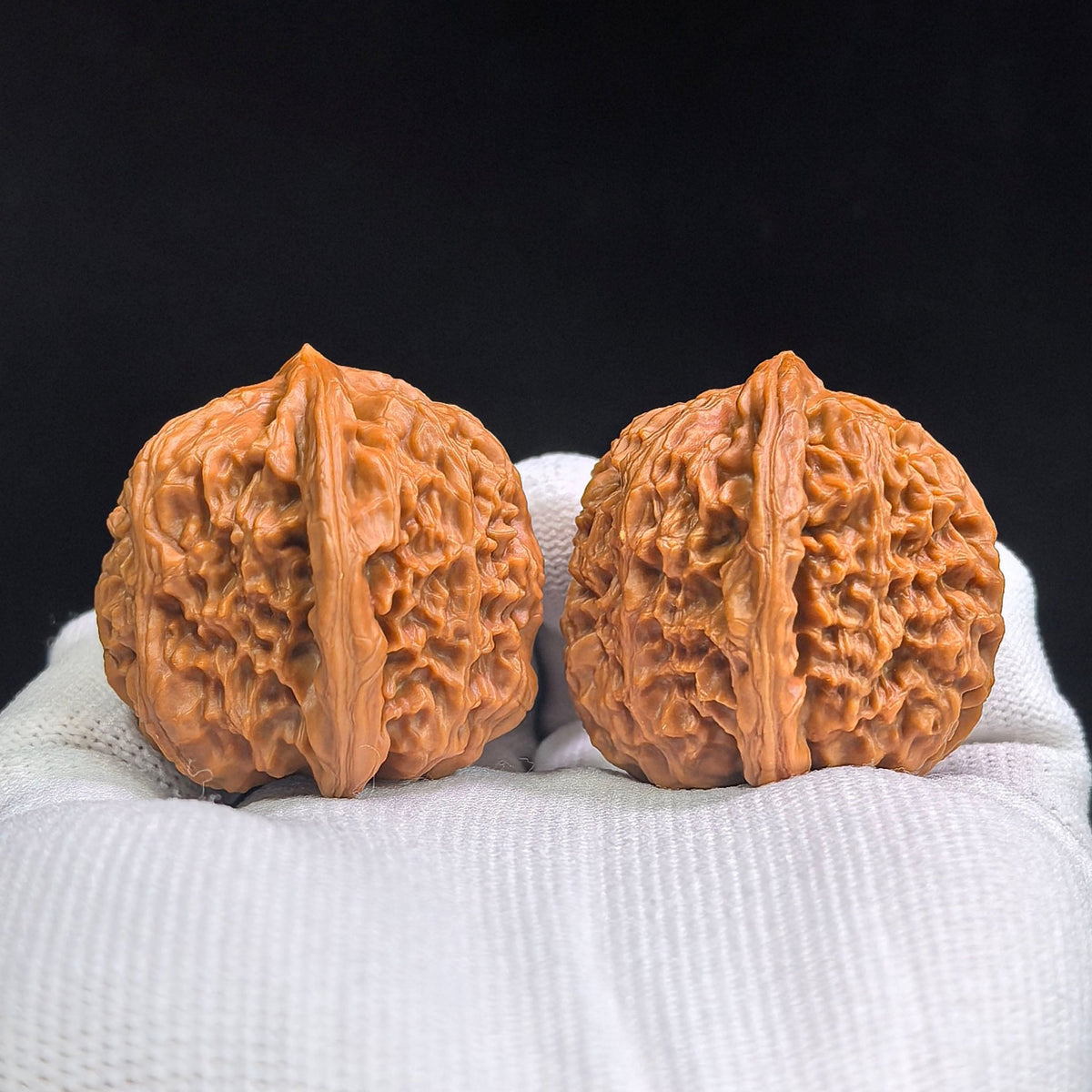 White Lion Wenwan Walnuts Pair | Deep Natural Texture | 36.0mm × 36.0mm | BSZ-1631 - ThePatinaProject