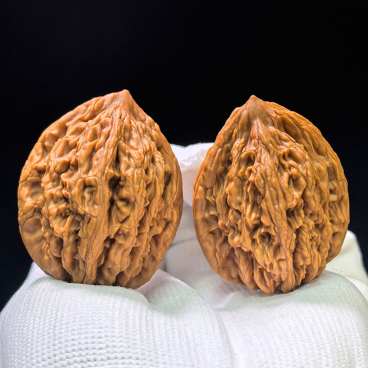 "Wild Cultivar" Yesheng Wenwan Walnuts (Pair) | 34.0mm x 36.0mm | Stock ID: YS-1101 - ThePatinaProject