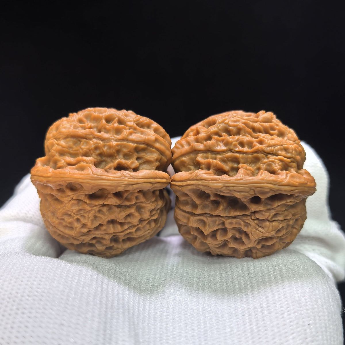Xue Qi Lin (Blood Kirin) Premium Select Pair | Perfect 38.0mm x 38.0mm Isometric Profile | High-Response Patina Lineage | Stock ID: XQL-1201C - ThePatinaProject